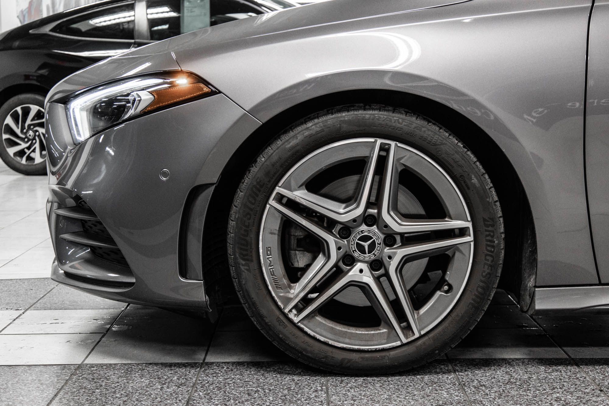 Mercedes-Benz A220  2022