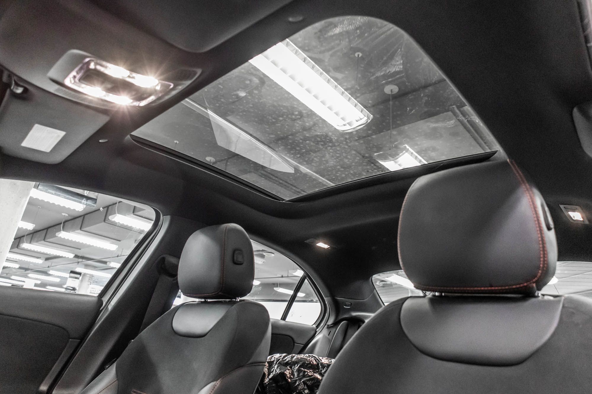 Mercedes-Benz A220  2022