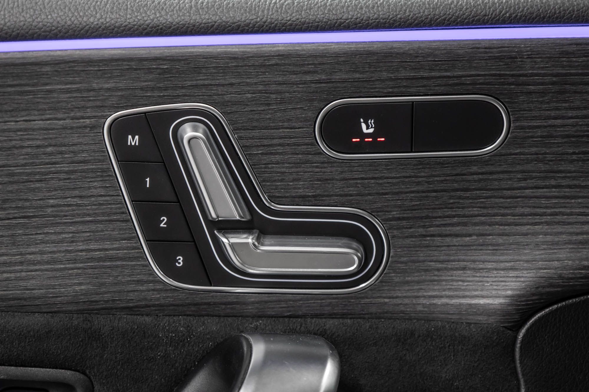 Mercedes-Benz A220  2022