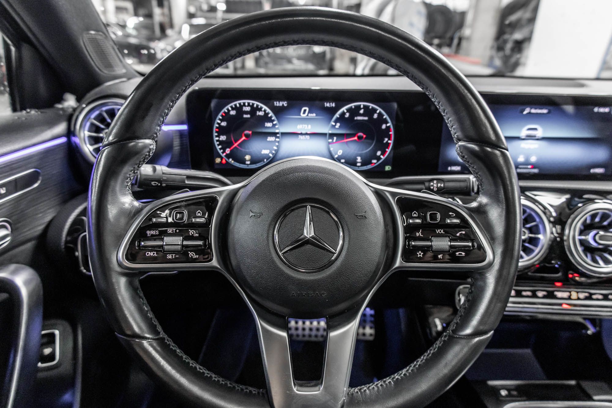 Mercedes-Benz A220  2022