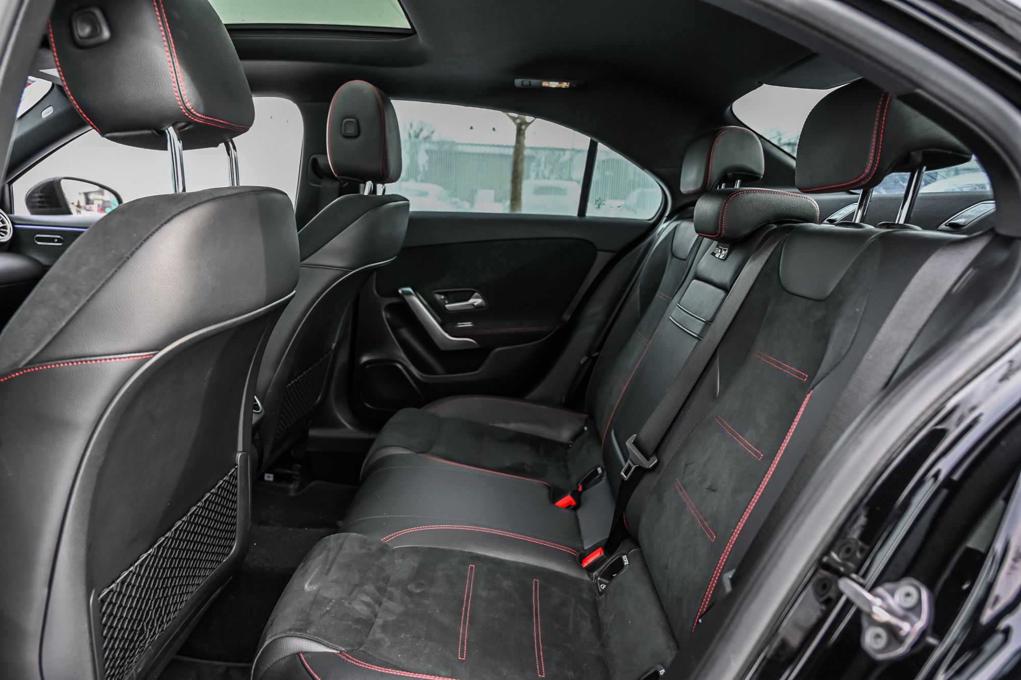 Mercedes-Benz A220  2022