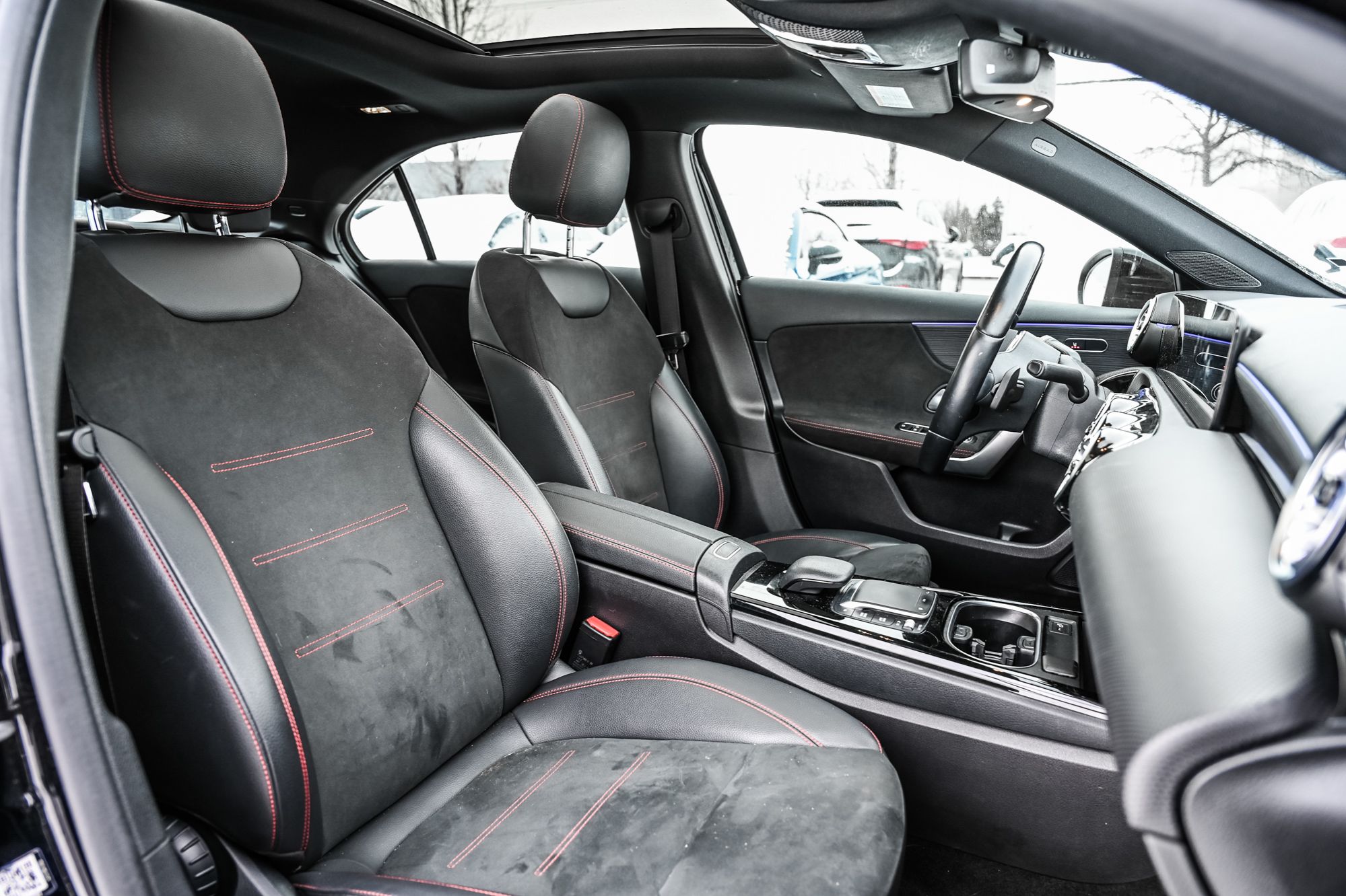 Mercedes-Benz A220  2022