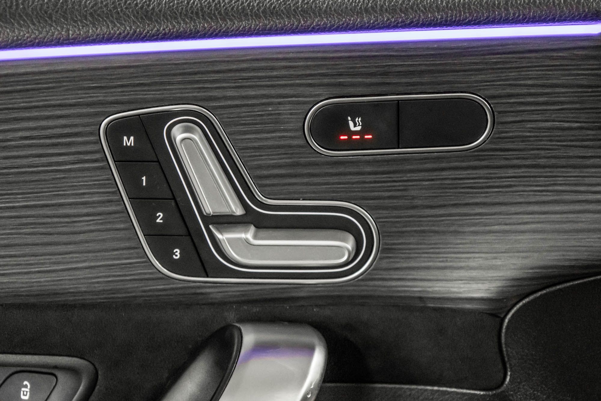 Mercedes-Benz A220  2022