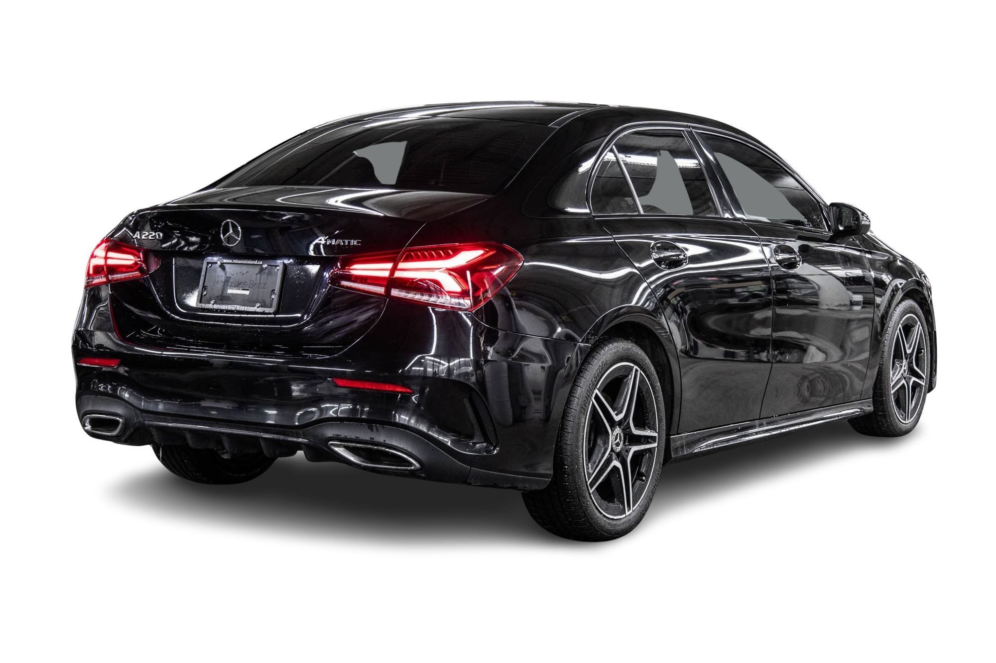 Mercedes-Benz A220  2022