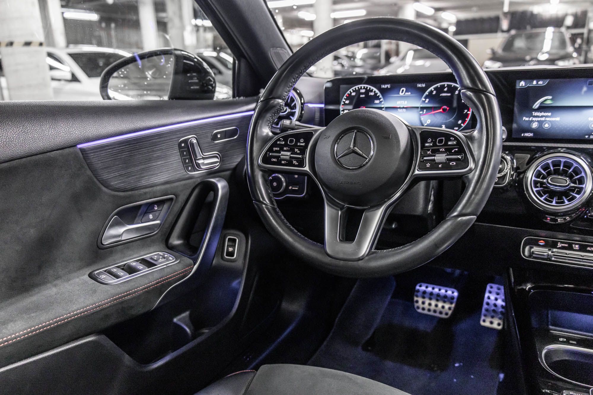 Mercedes-Benz A220  2022