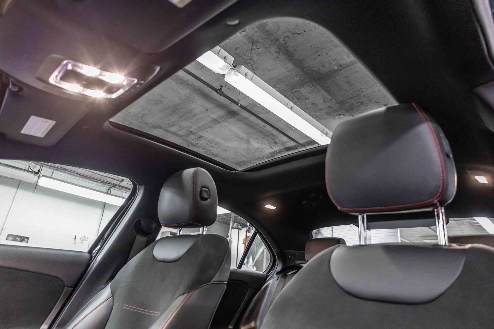 Mercedes-Benz A220  2022