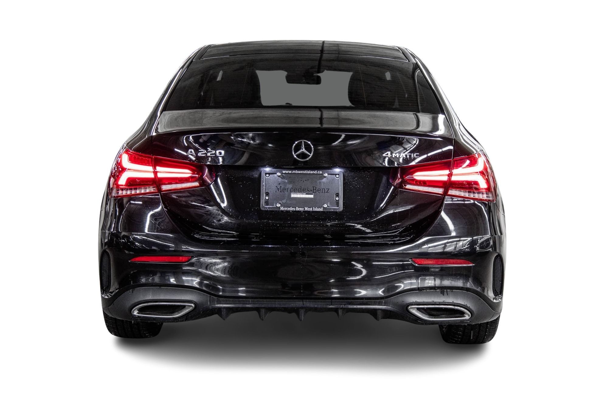 Mercedes-Benz A220  2022