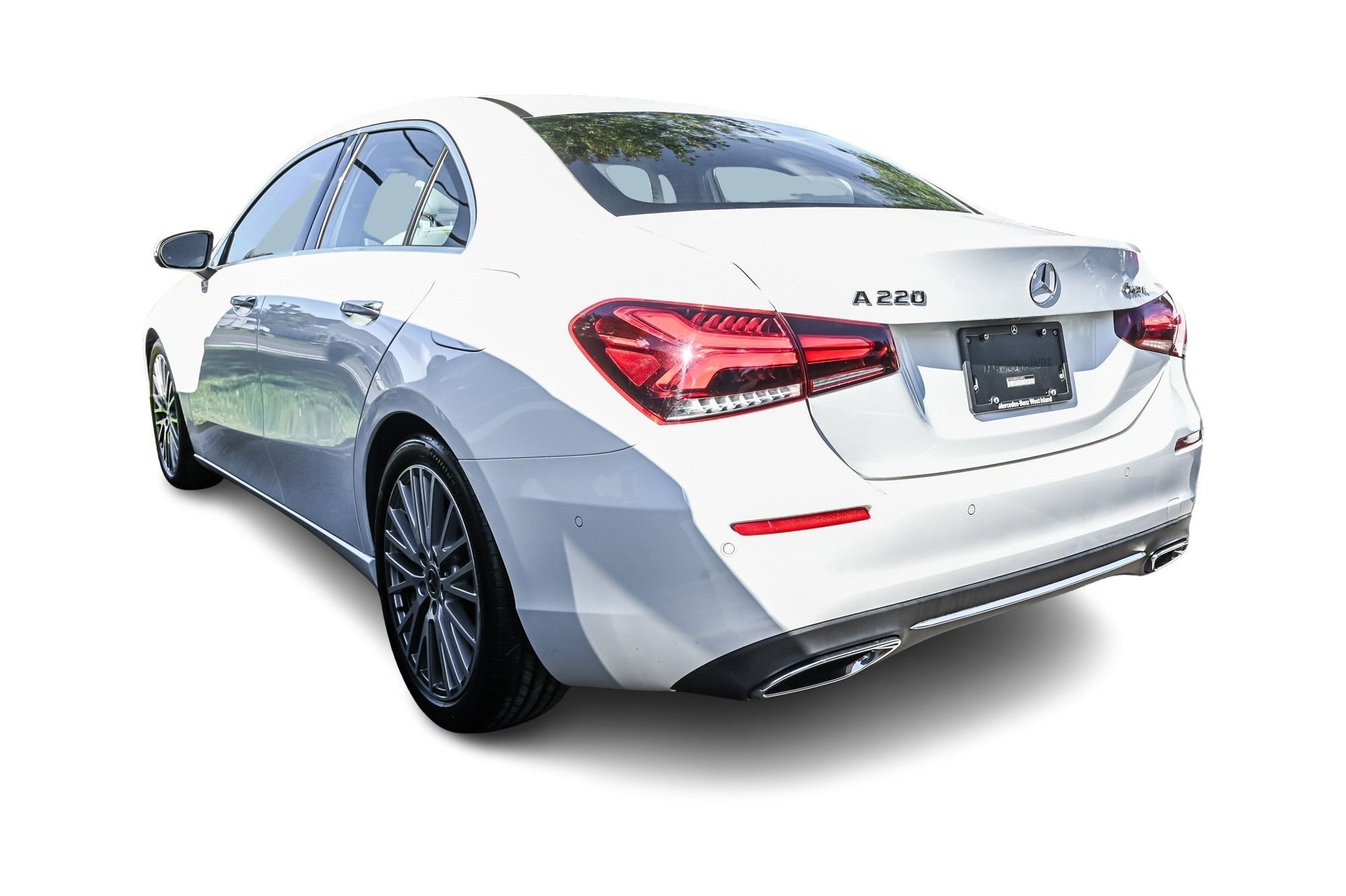 Mercedes-Benz A220  2022