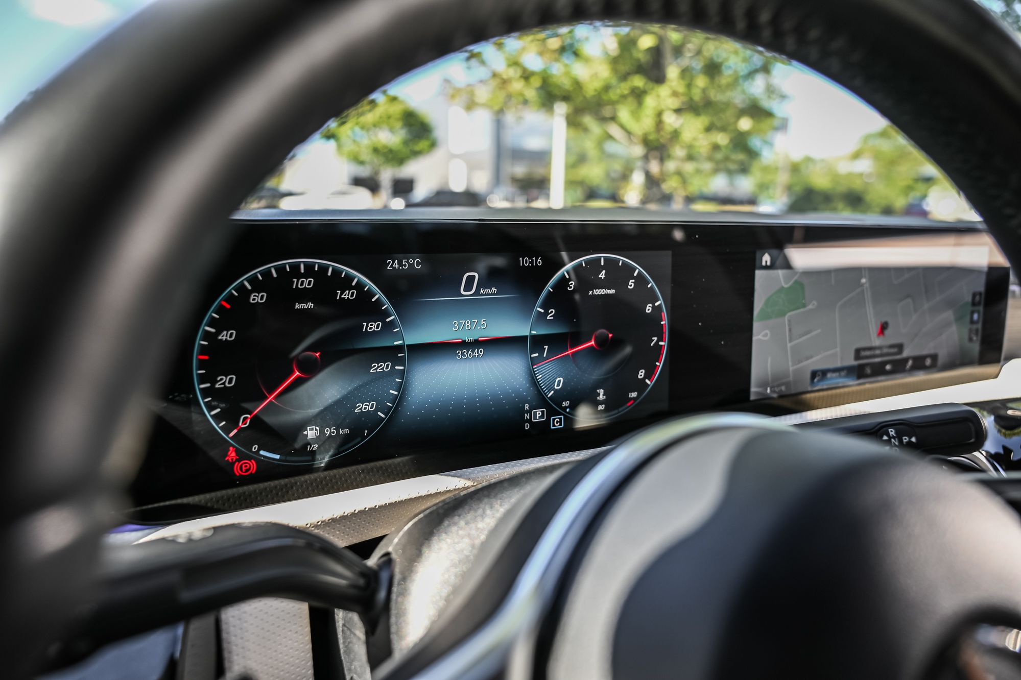 Mercedes-Benz A220  2022