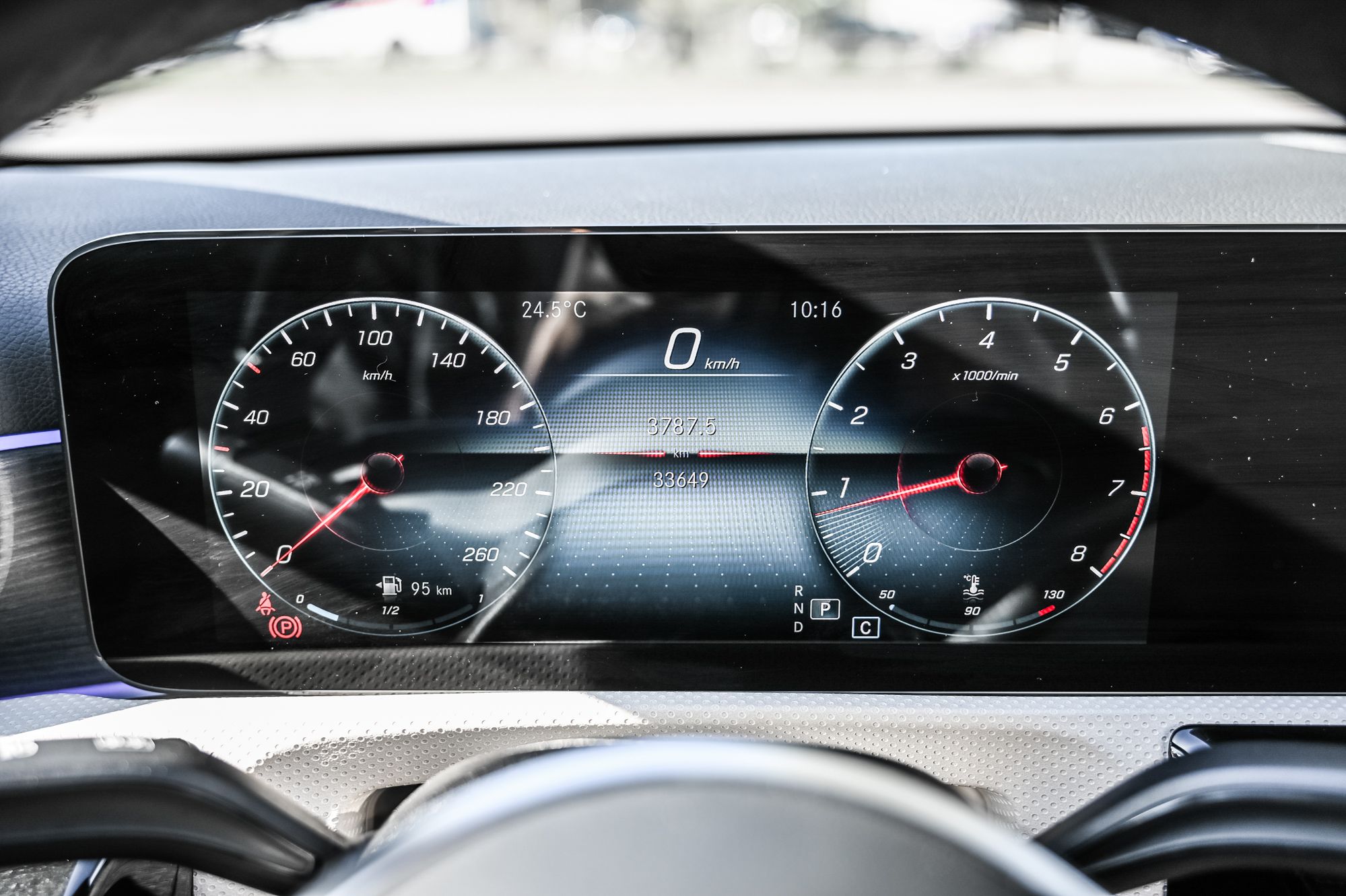 Mercedes-Benz A220  2022
