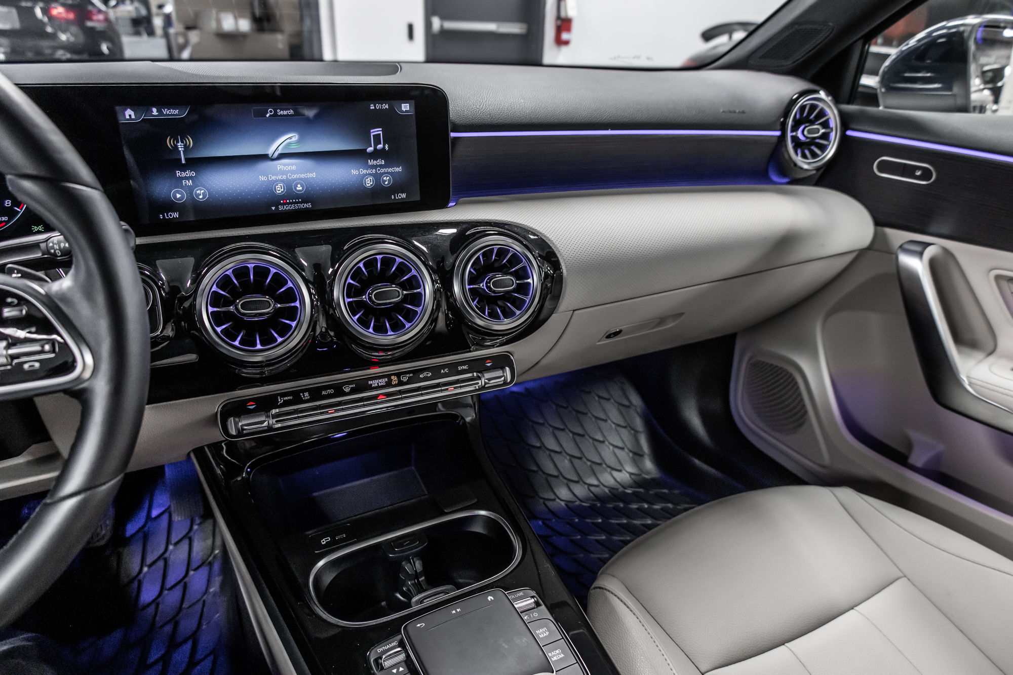 2022 Mercedes-Benz A250 in Dollard-des-Ormeaux, Quebec