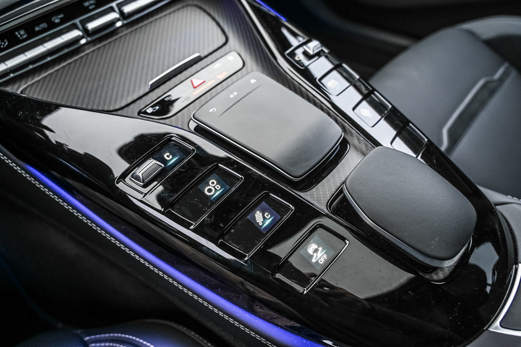 Mercedes-Benz AMG GT 4 Door  2025 à Dollard-des-Ormeaux, Québec