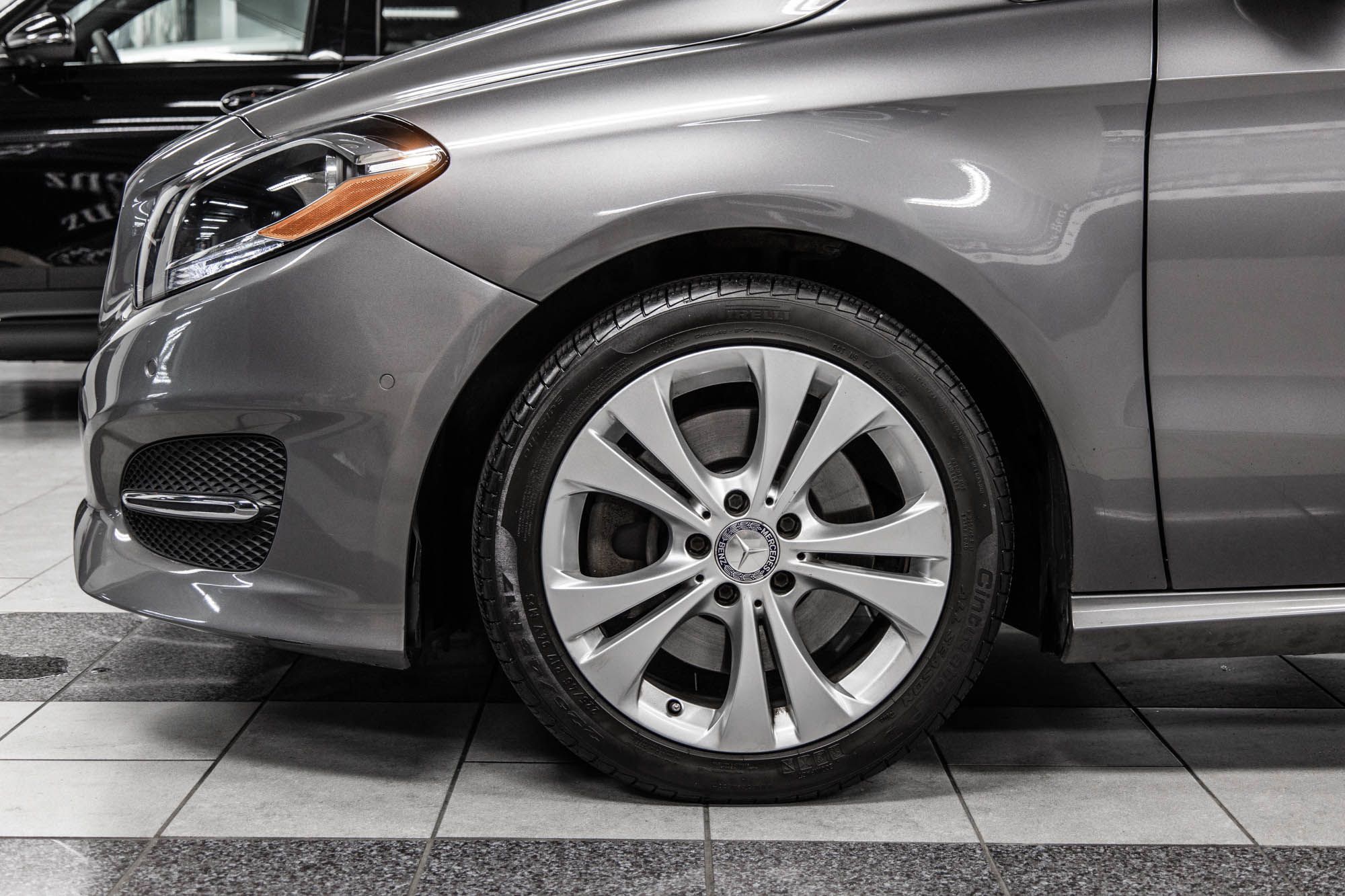 2015 Mercedes-Benz B250 in Dollard-des-Ormeaux, Quebec