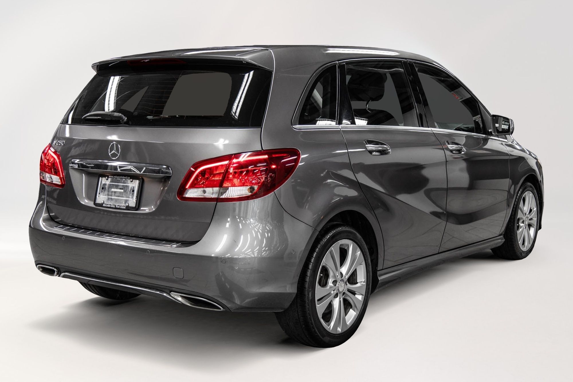 2015 Mercedes-Benz B250 in Dollard-des-Ormeaux, Quebec