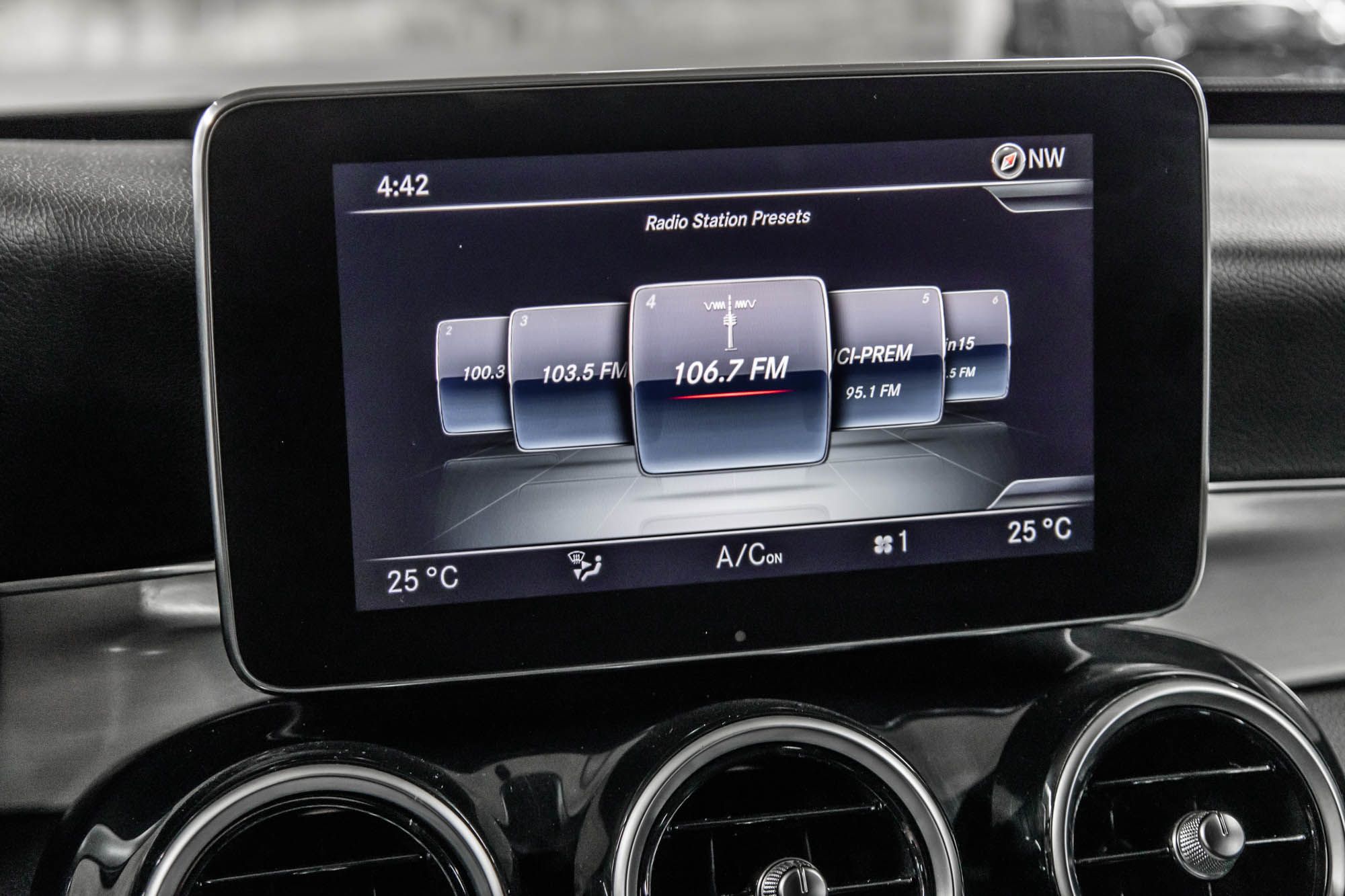 Mercedes-Benz C300  2016 à Dollard-des-Ormeaux, Québec