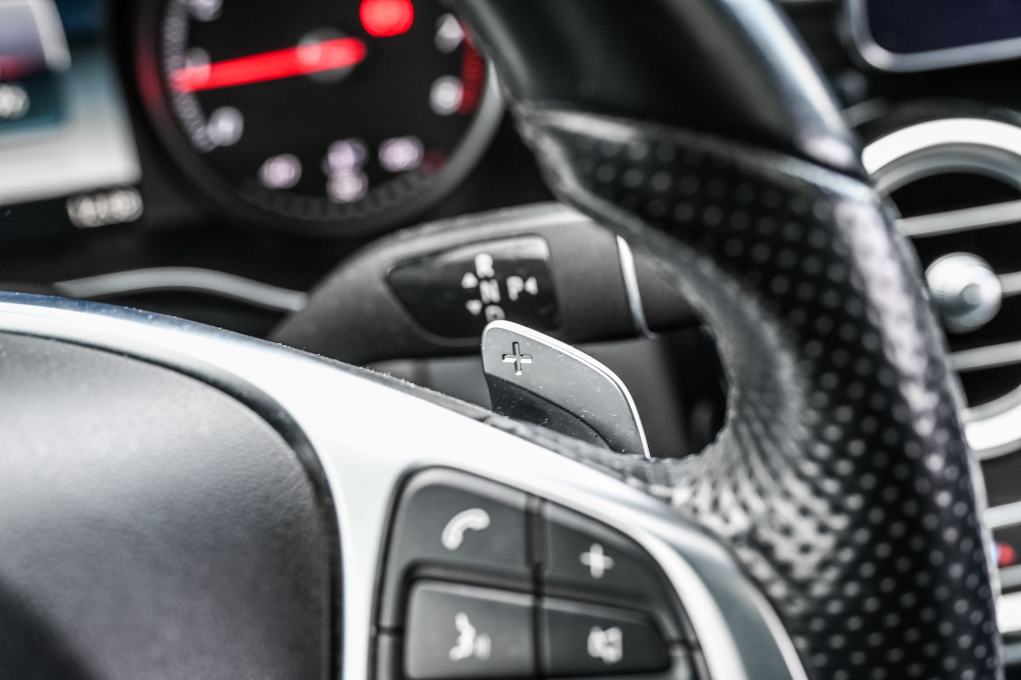 Mercedes-Benz C300  2018