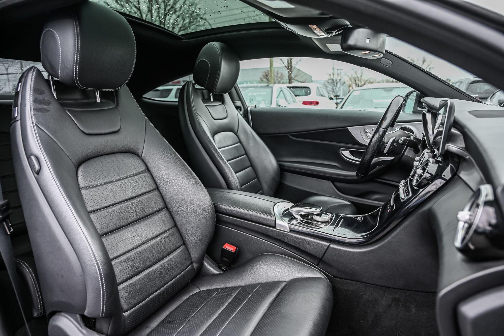 Mercedes-Benz C300  2018