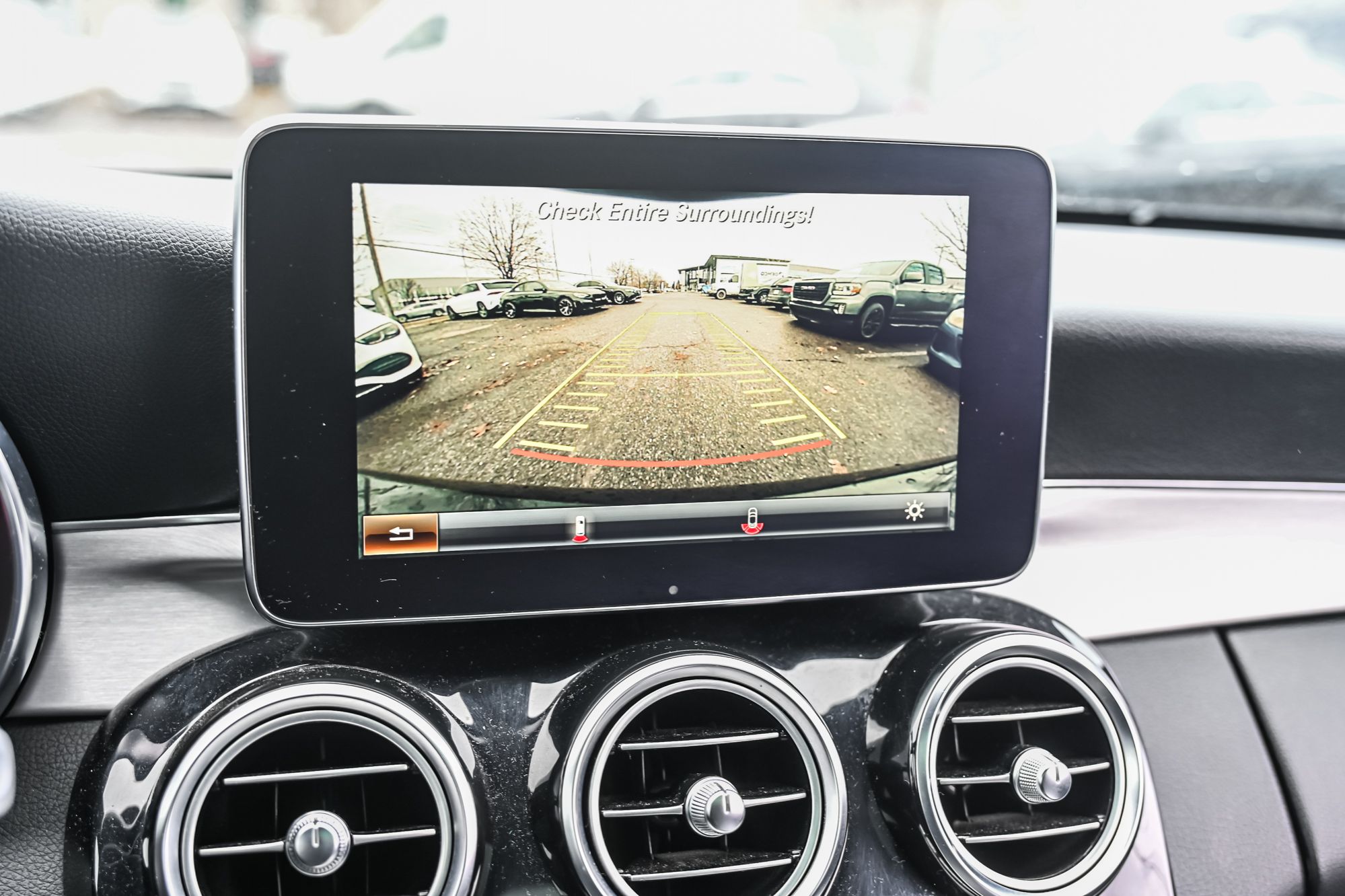 Mercedes-Benz C300  2018