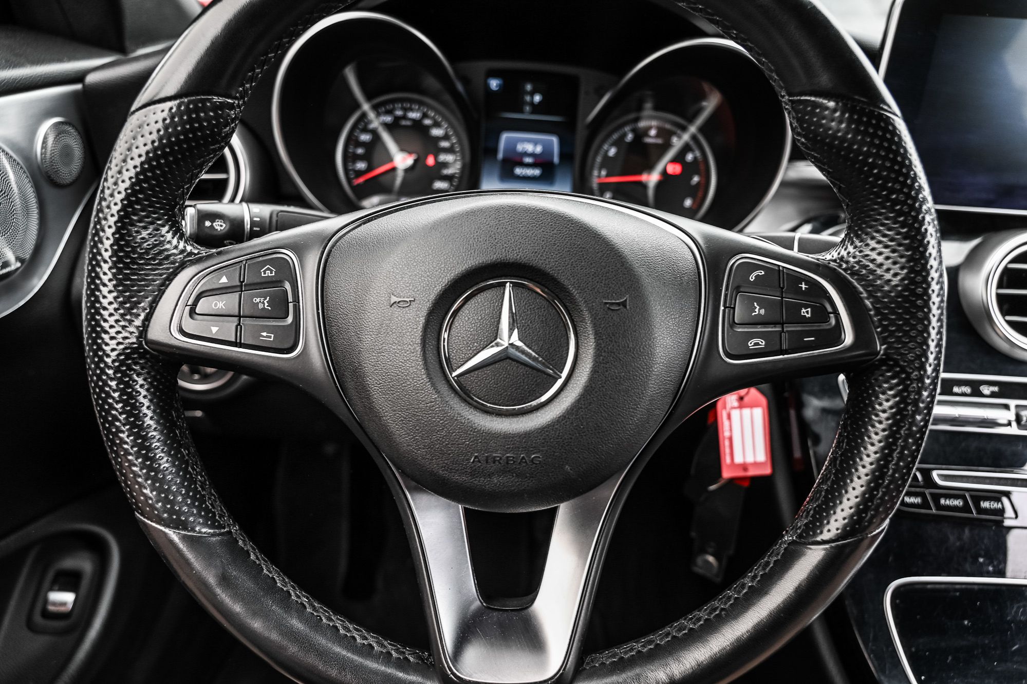Mercedes-Benz C300  2018