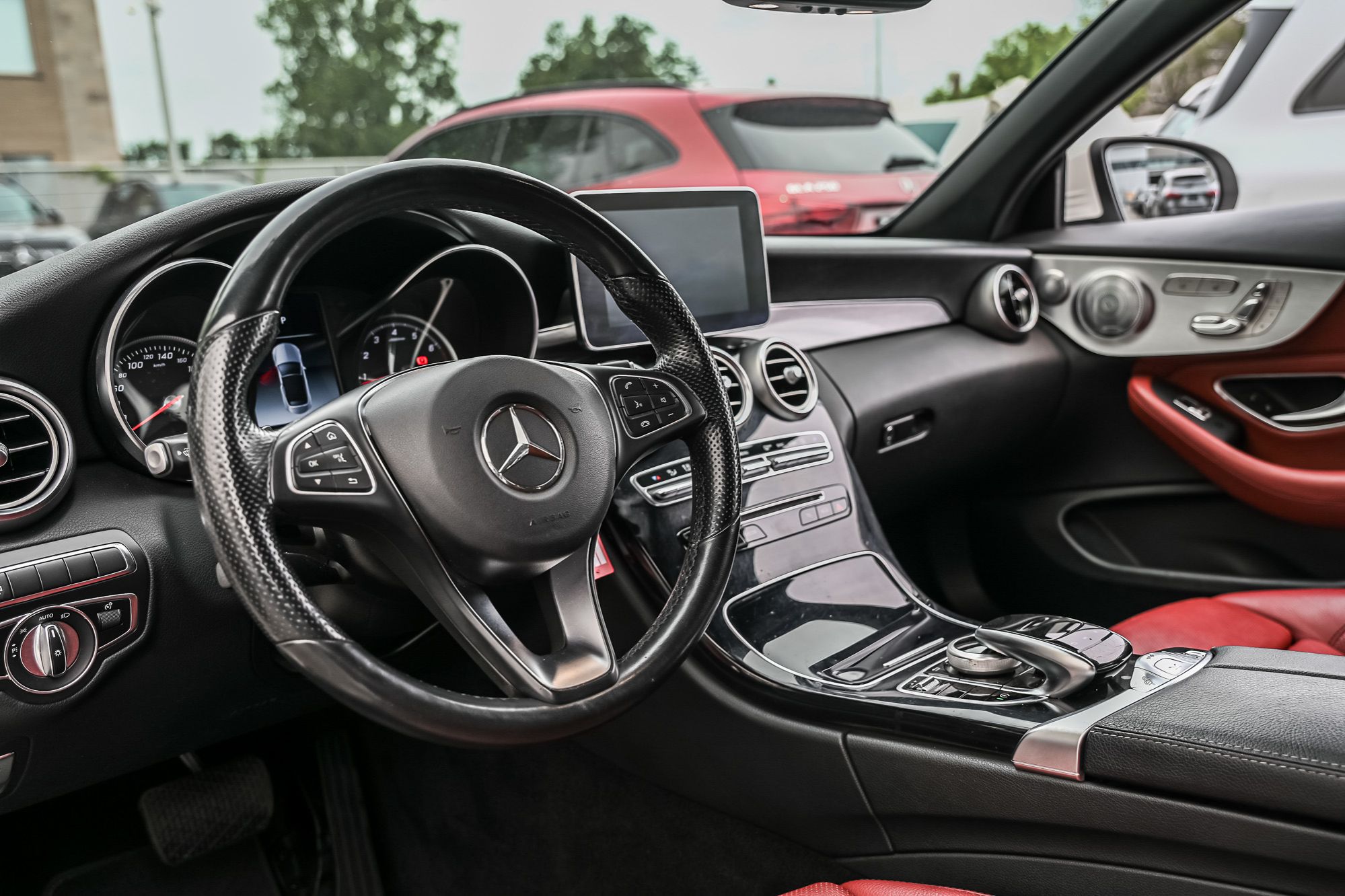 Mercedes-Benz C300  2018