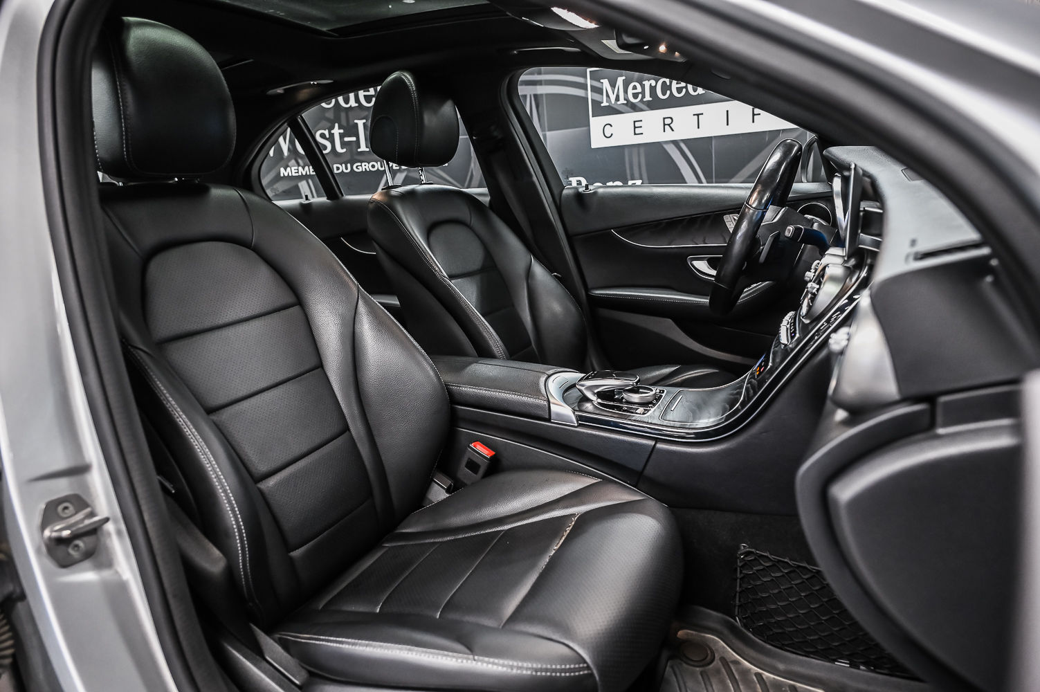 Mercedes-Benz C300  2019 à Dollard-des-Ormeaux, Québec