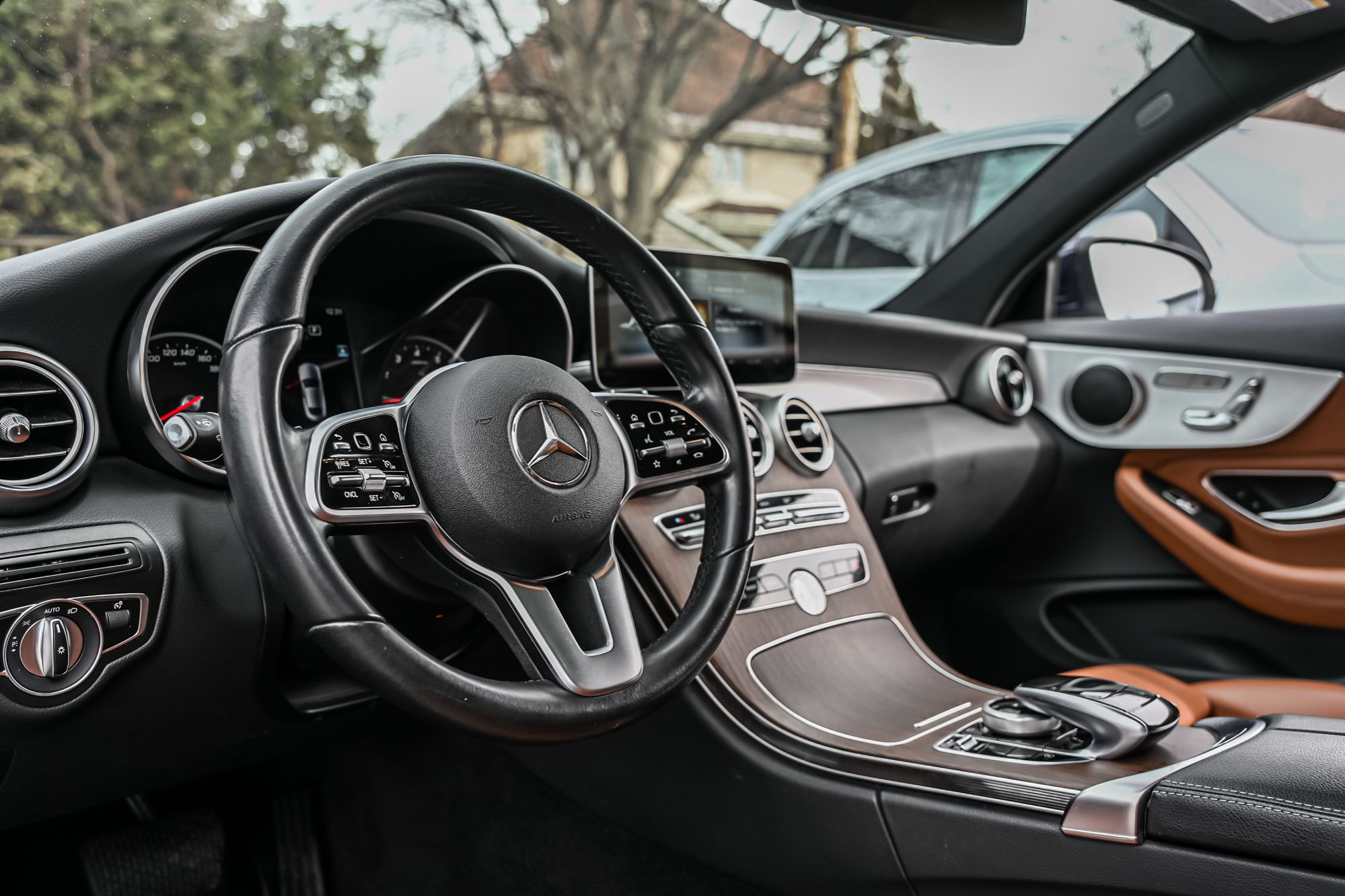 Mercedes-Benz C300  2019
