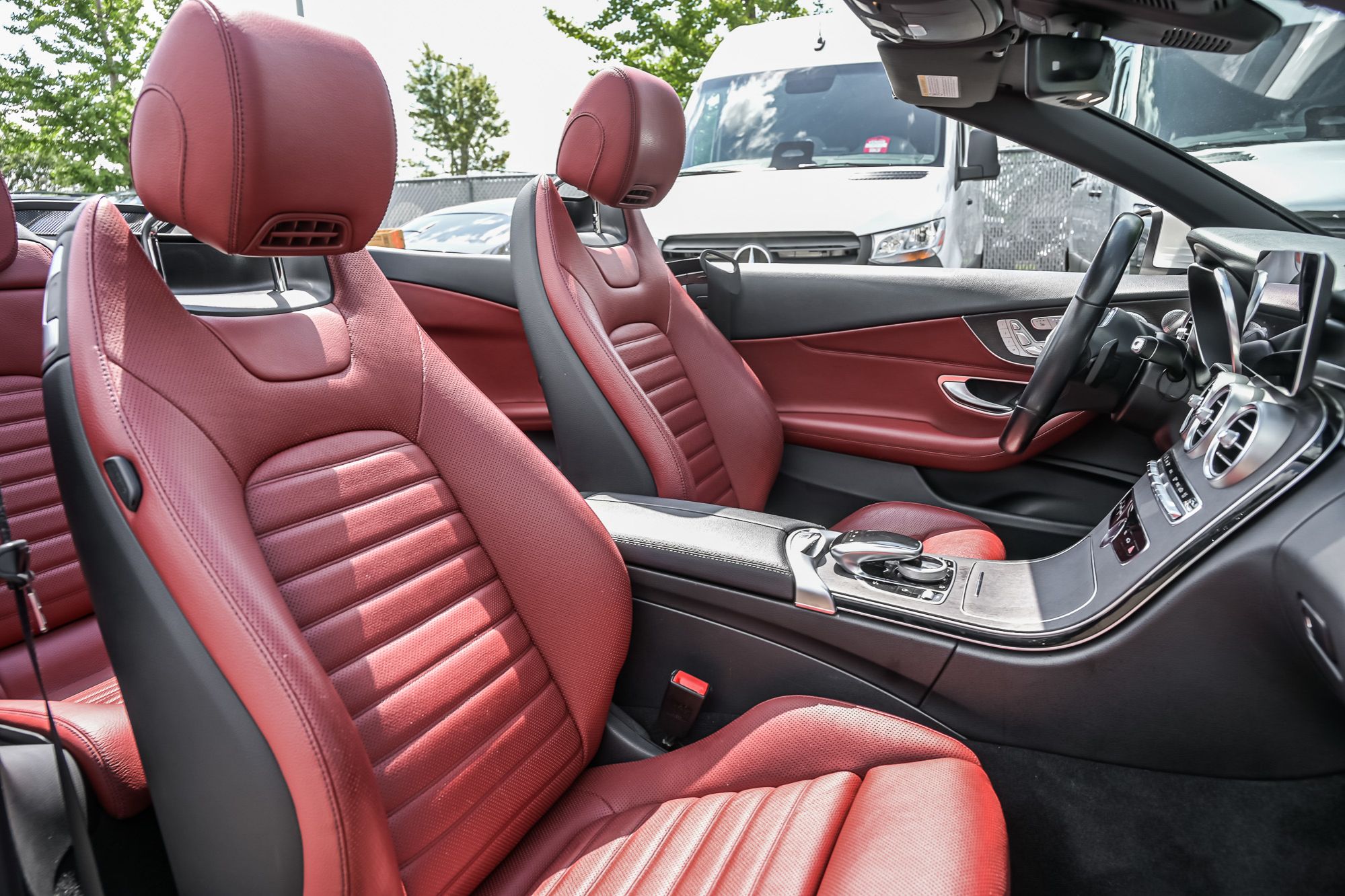 2020 Mercedes-Benz C300