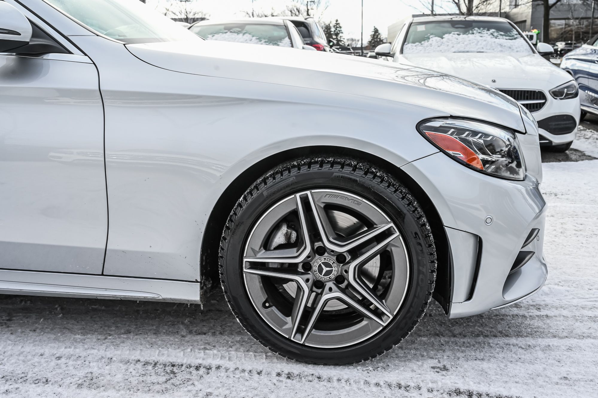 Mercedes-Benz C300  2021