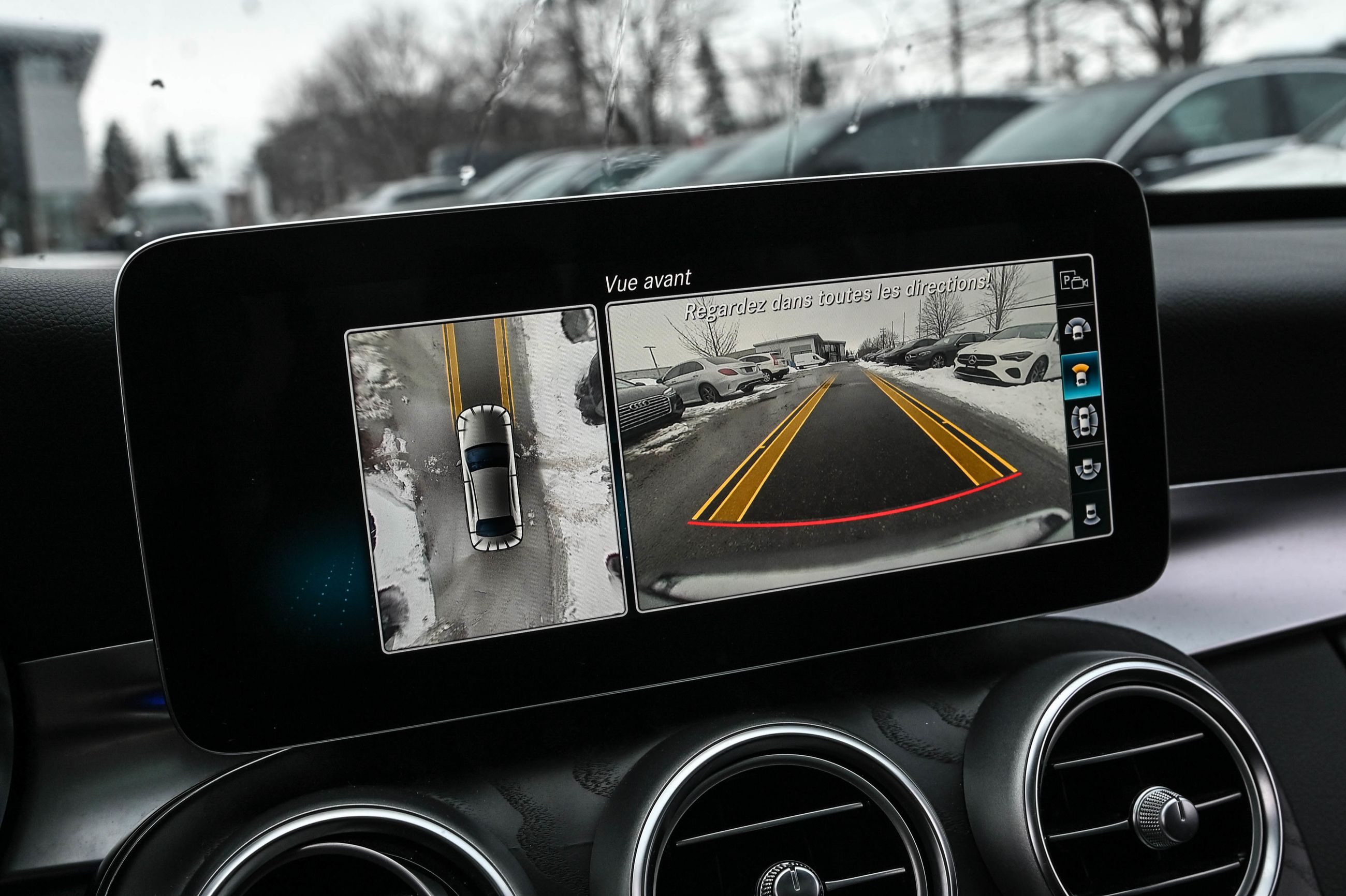 Mercedes-Benz C300  2021