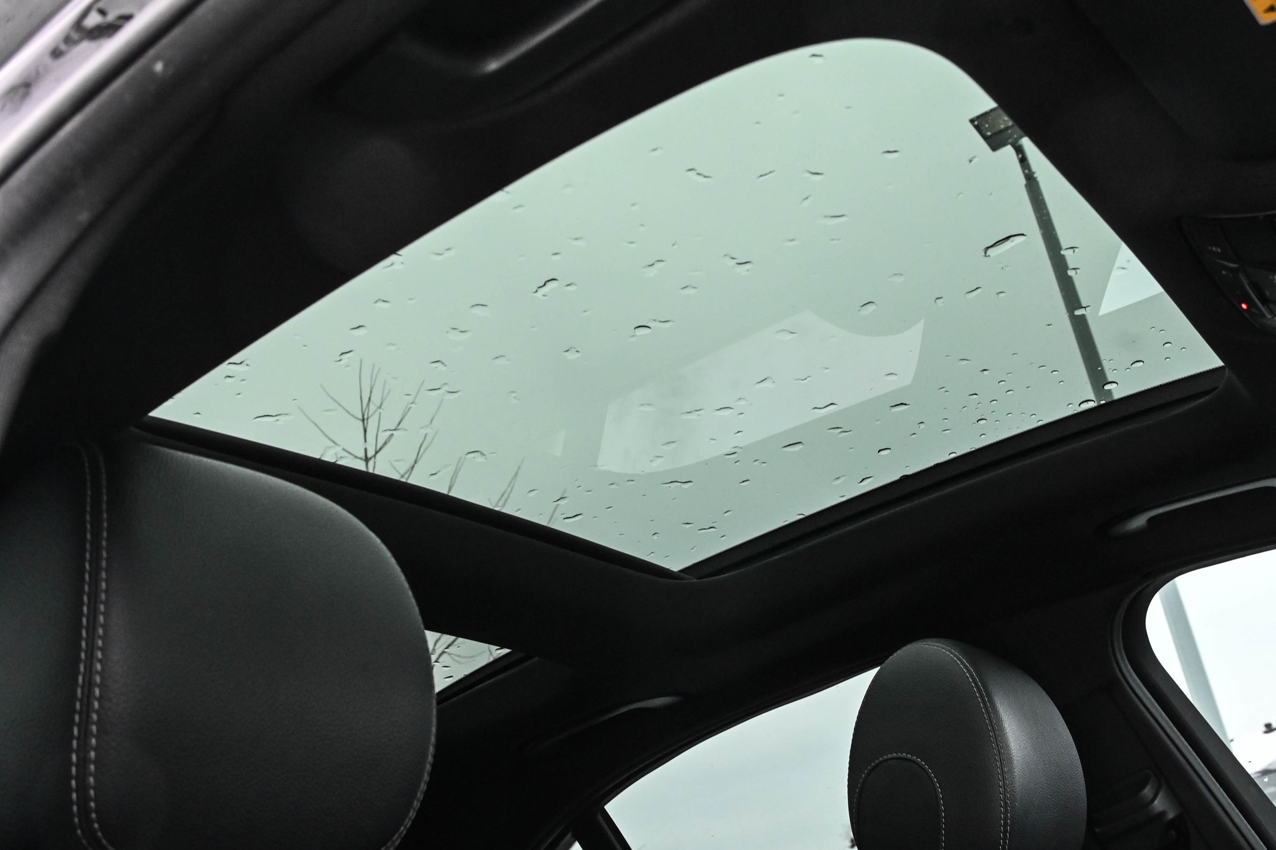 Mercedes-Benz C300  2021