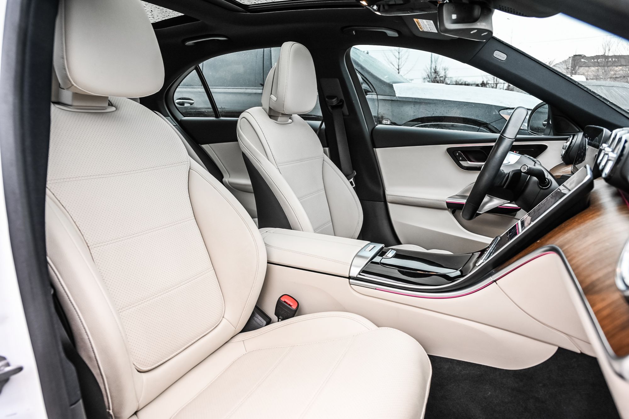 2022 Mercedes-Benz C300 in Dollard-des-Ormeaux, Quebec