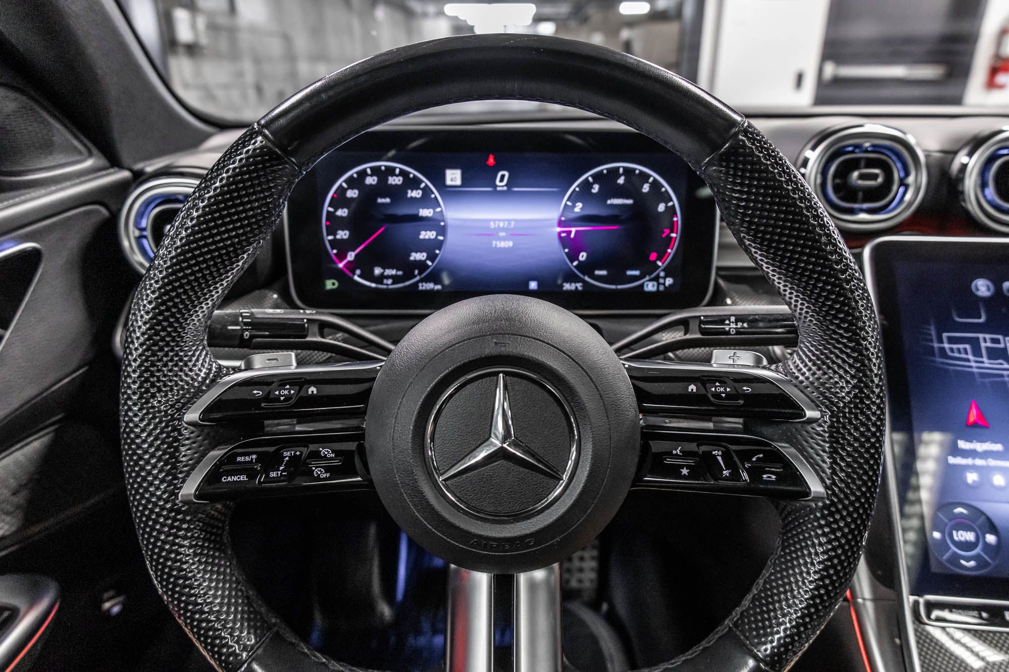 Mercedes-Benz C300  2023 à Dollard-des-Ormeaux, Québec
