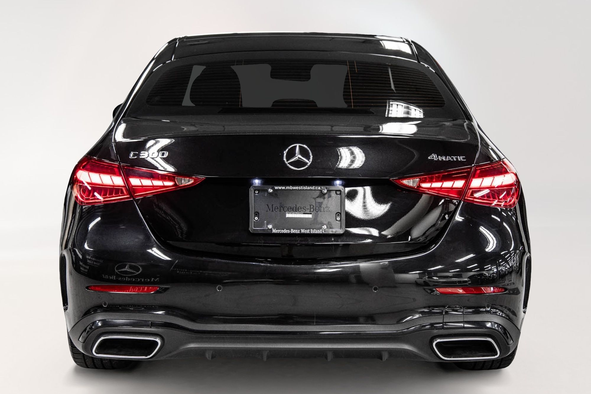 Mercedes-Benz C300  2023 à Dollard-des-Ormeaux, Québec
