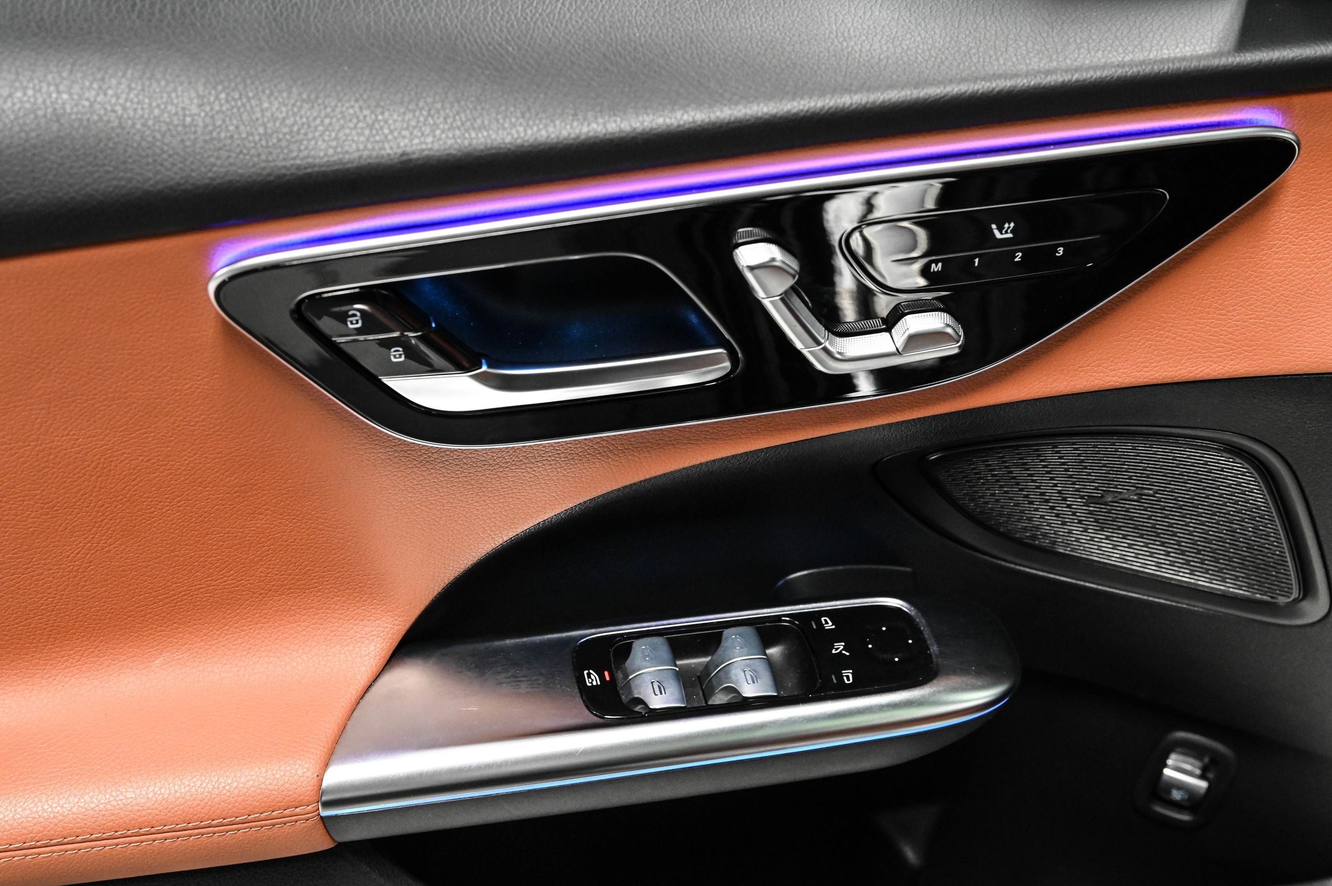 2023 Mercedes-Benz C300