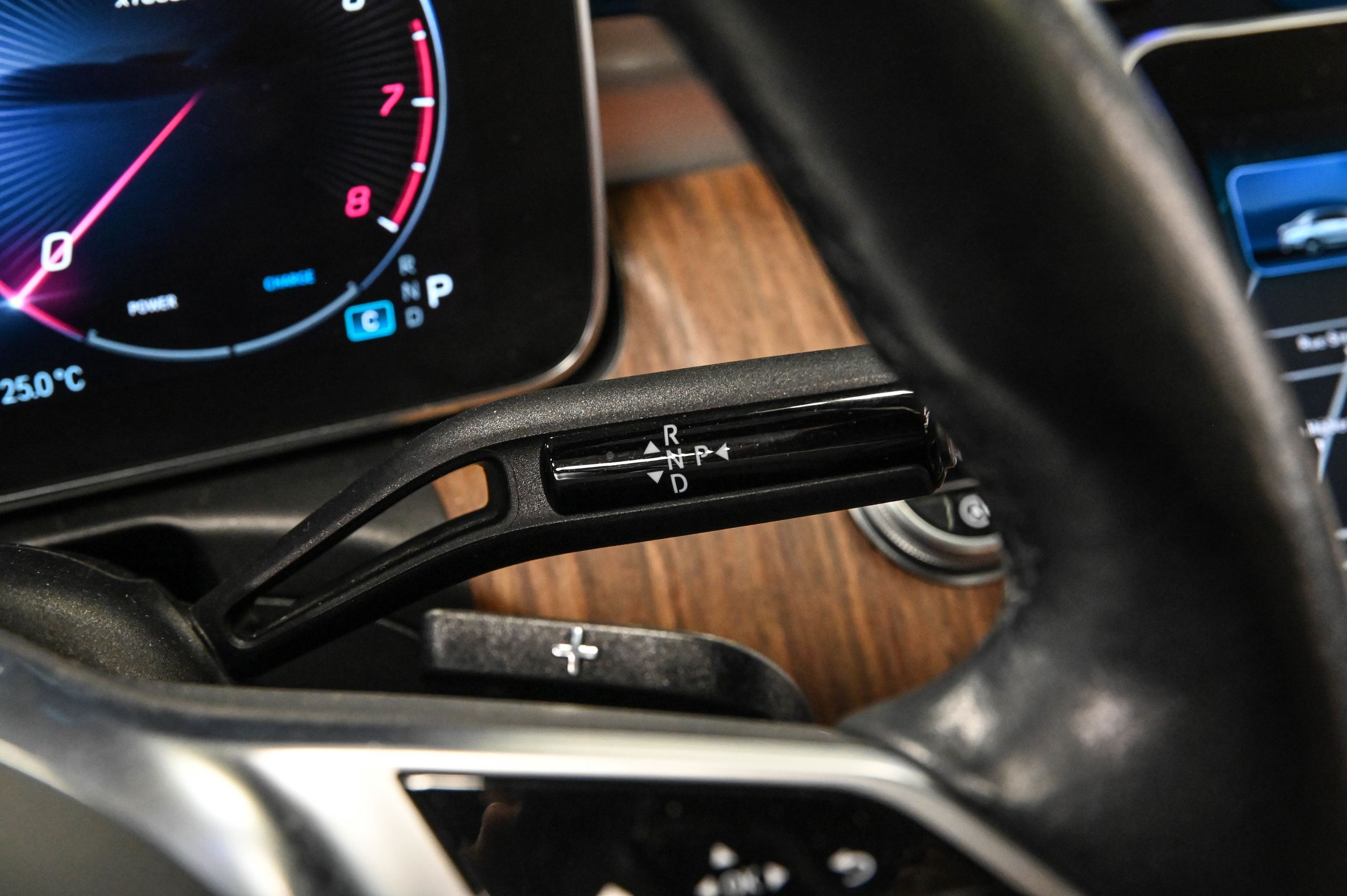 2023 Mercedes-Benz C300