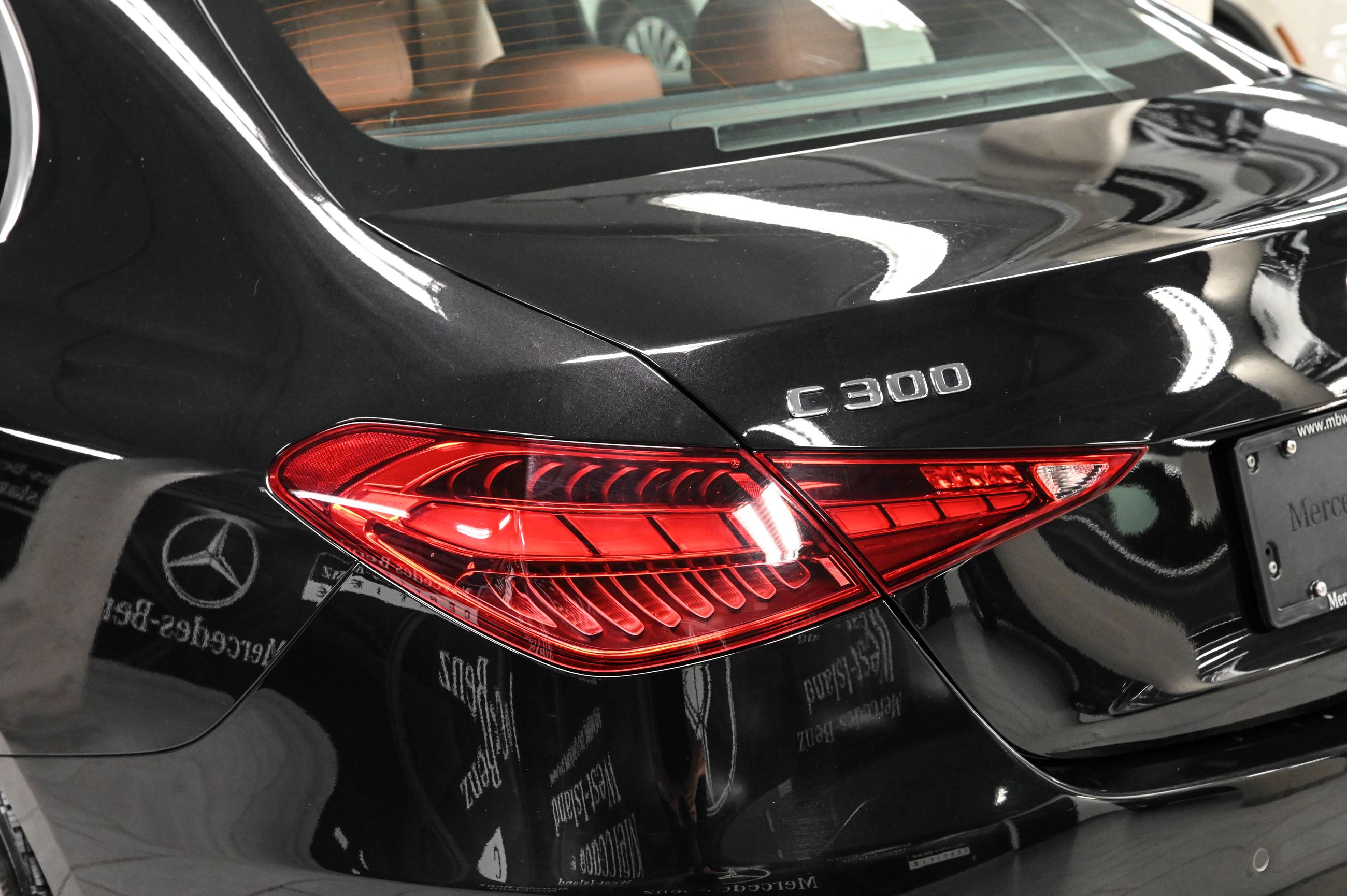 2023 Mercedes-Benz C300