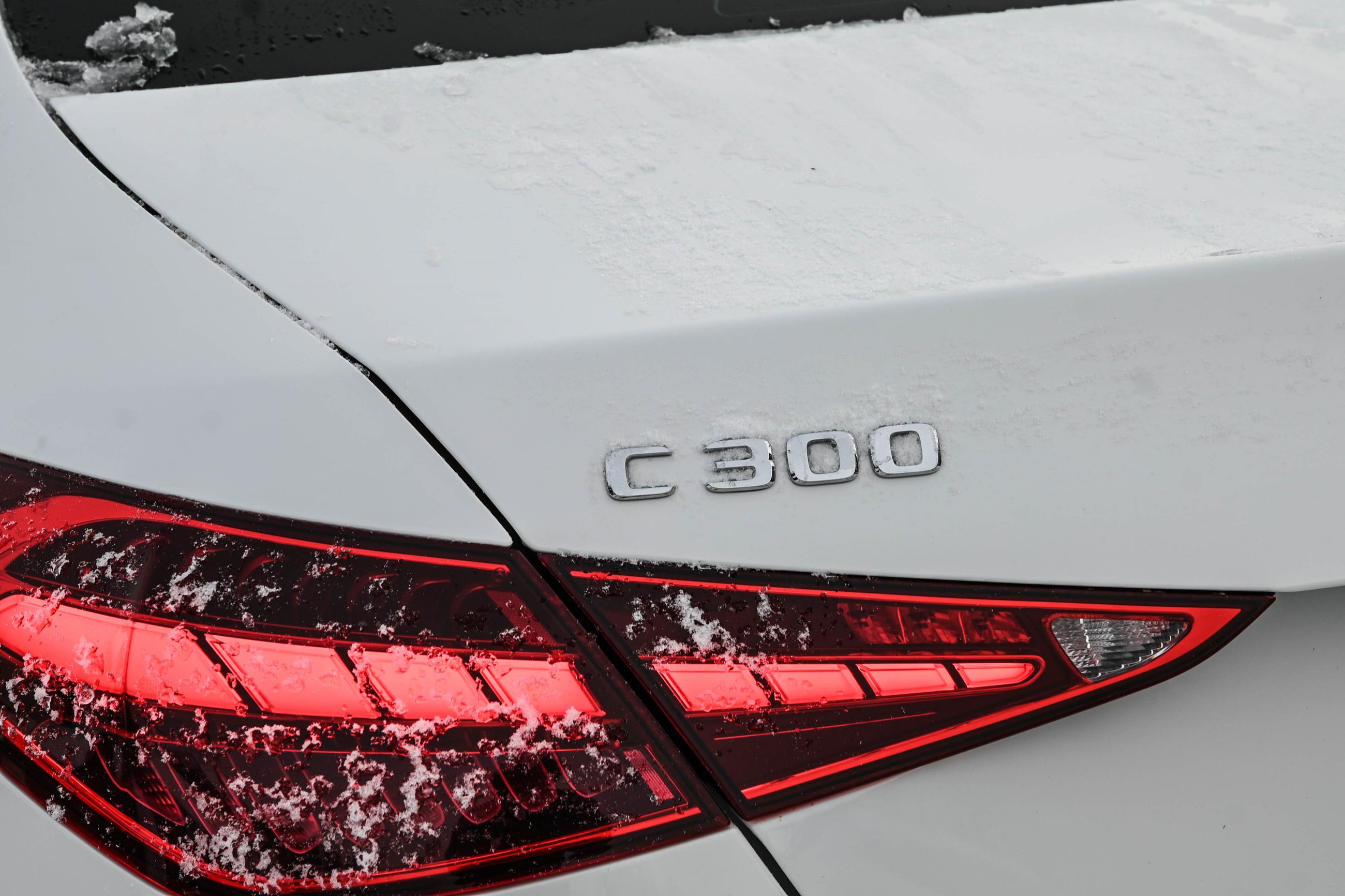 Mercedes-Benz C300  2023