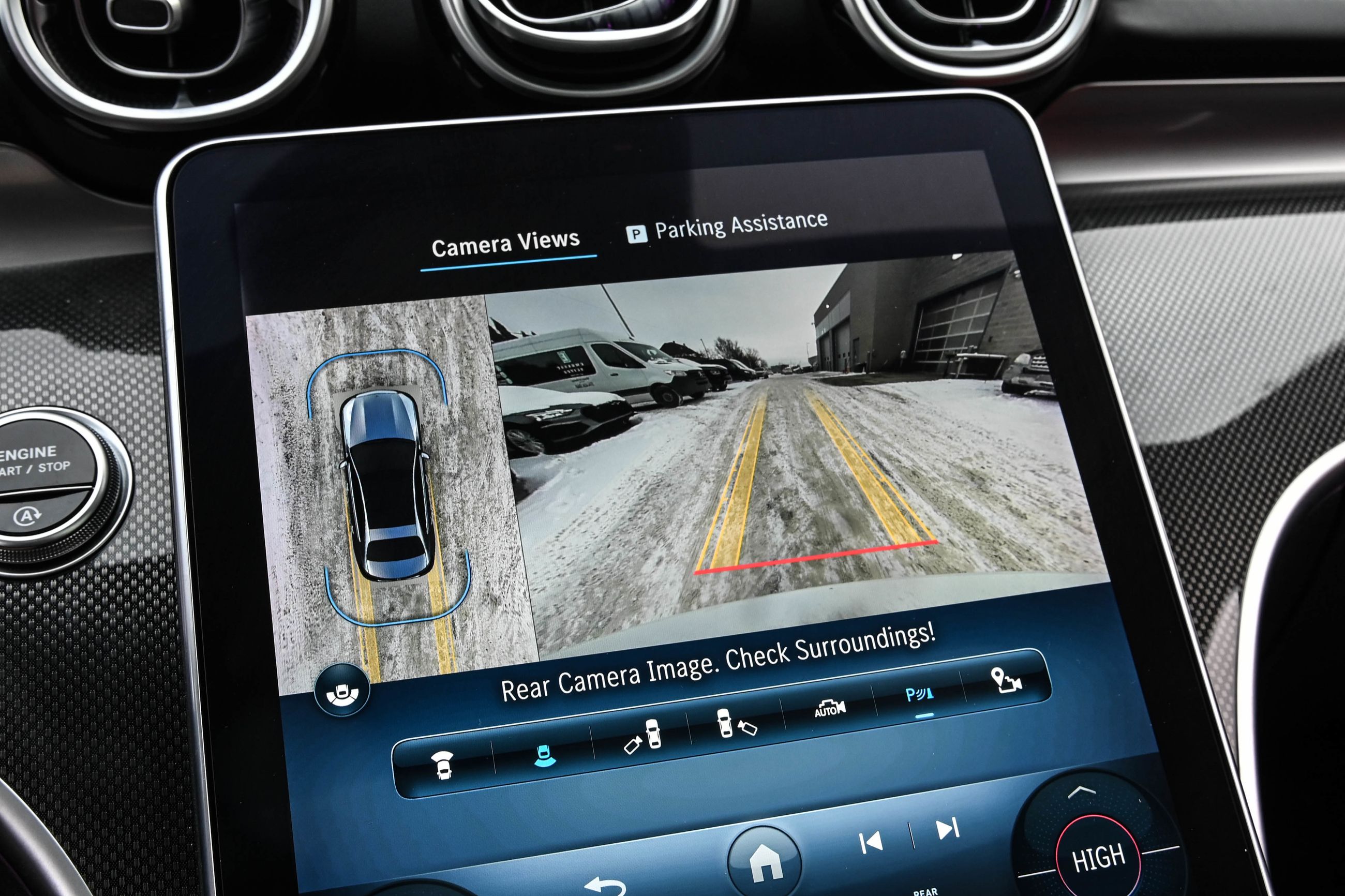 Mercedes-Benz C300  2023