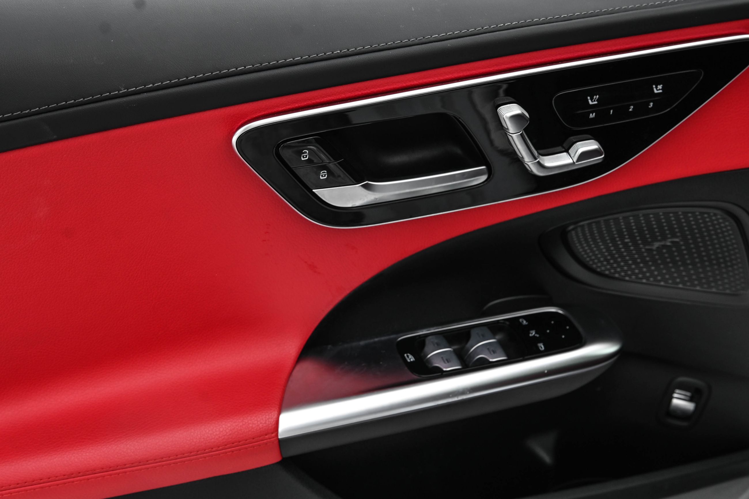 Mercedes-Benz C300  2023