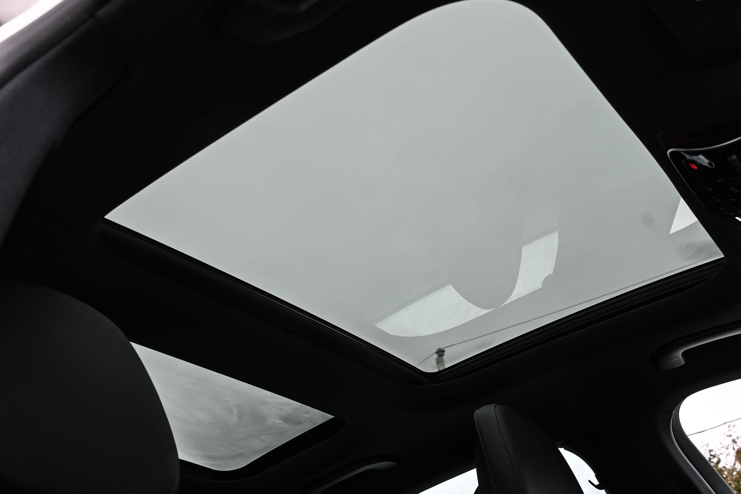 Mercedes-Benz C300  2023