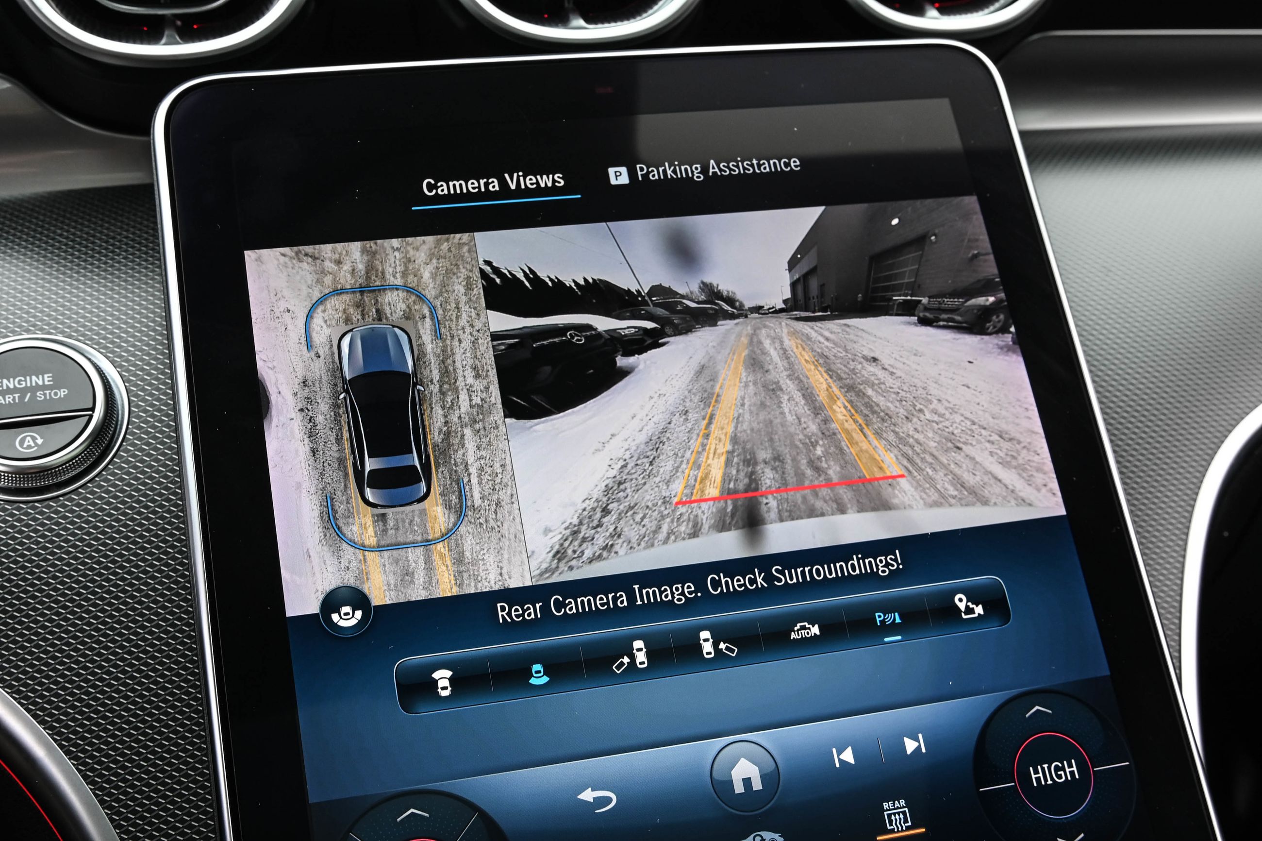 Mercedes-Benz C300  2023