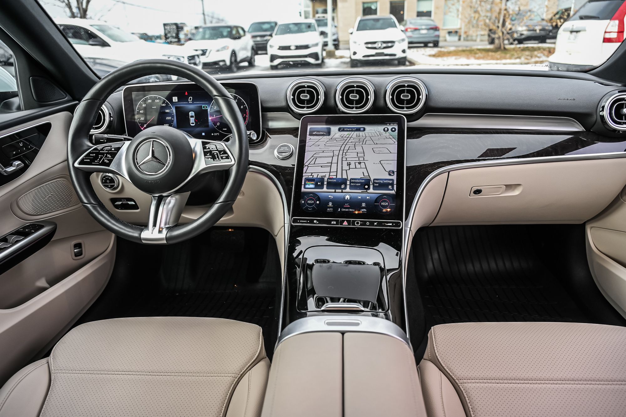 Mercedes-Benz C300  2023