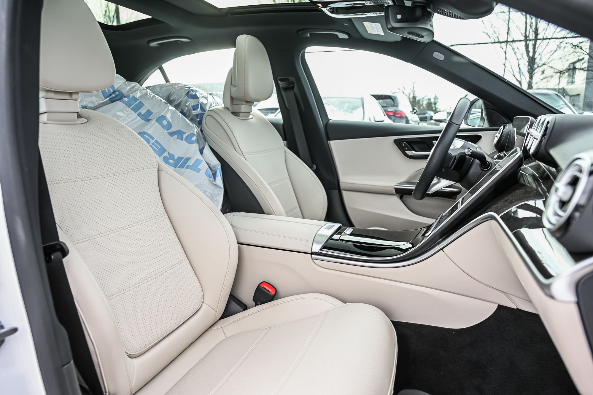 Mercedes-Benz C300  2023