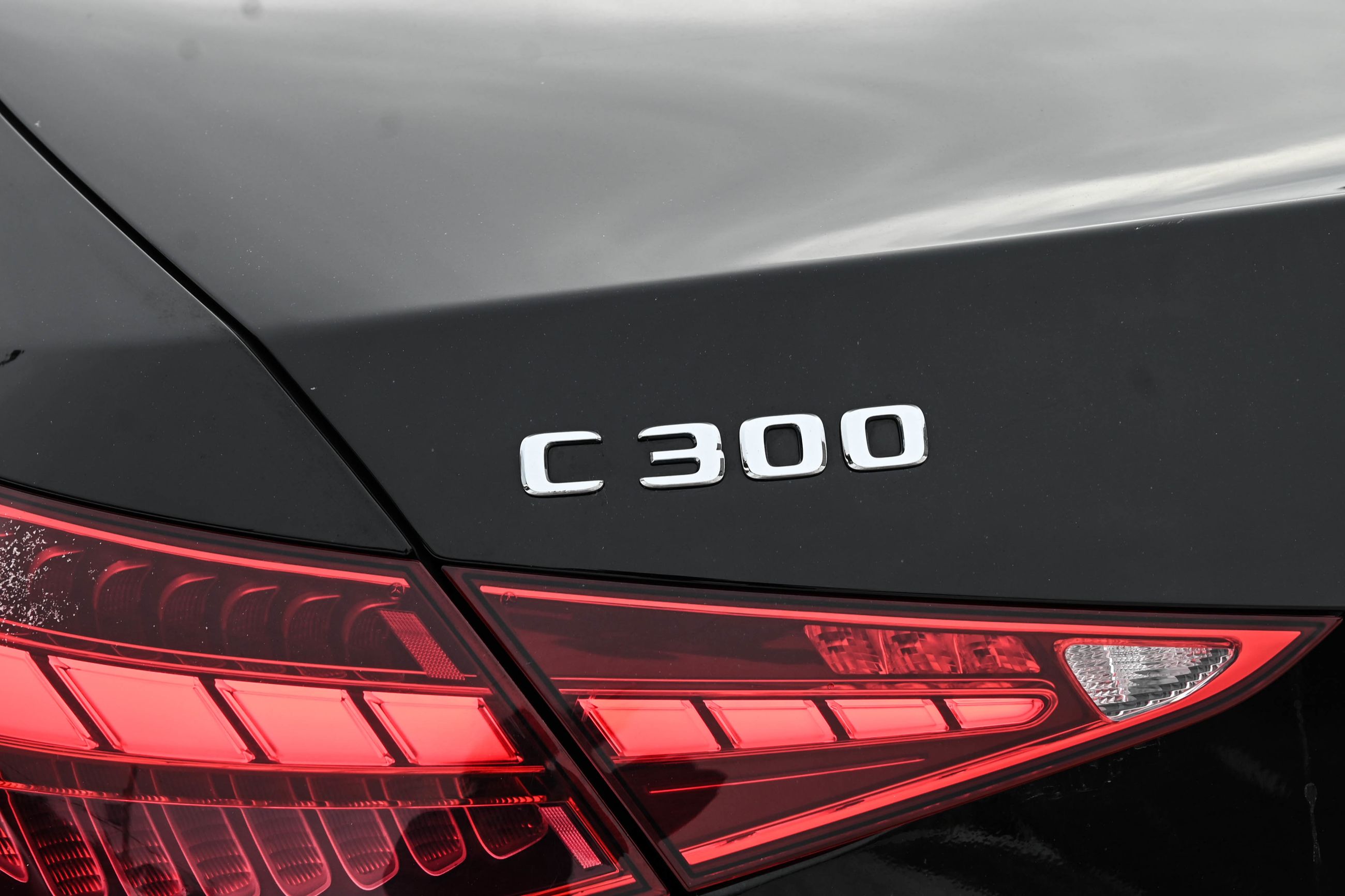 Mercedes-Benz C300  2023