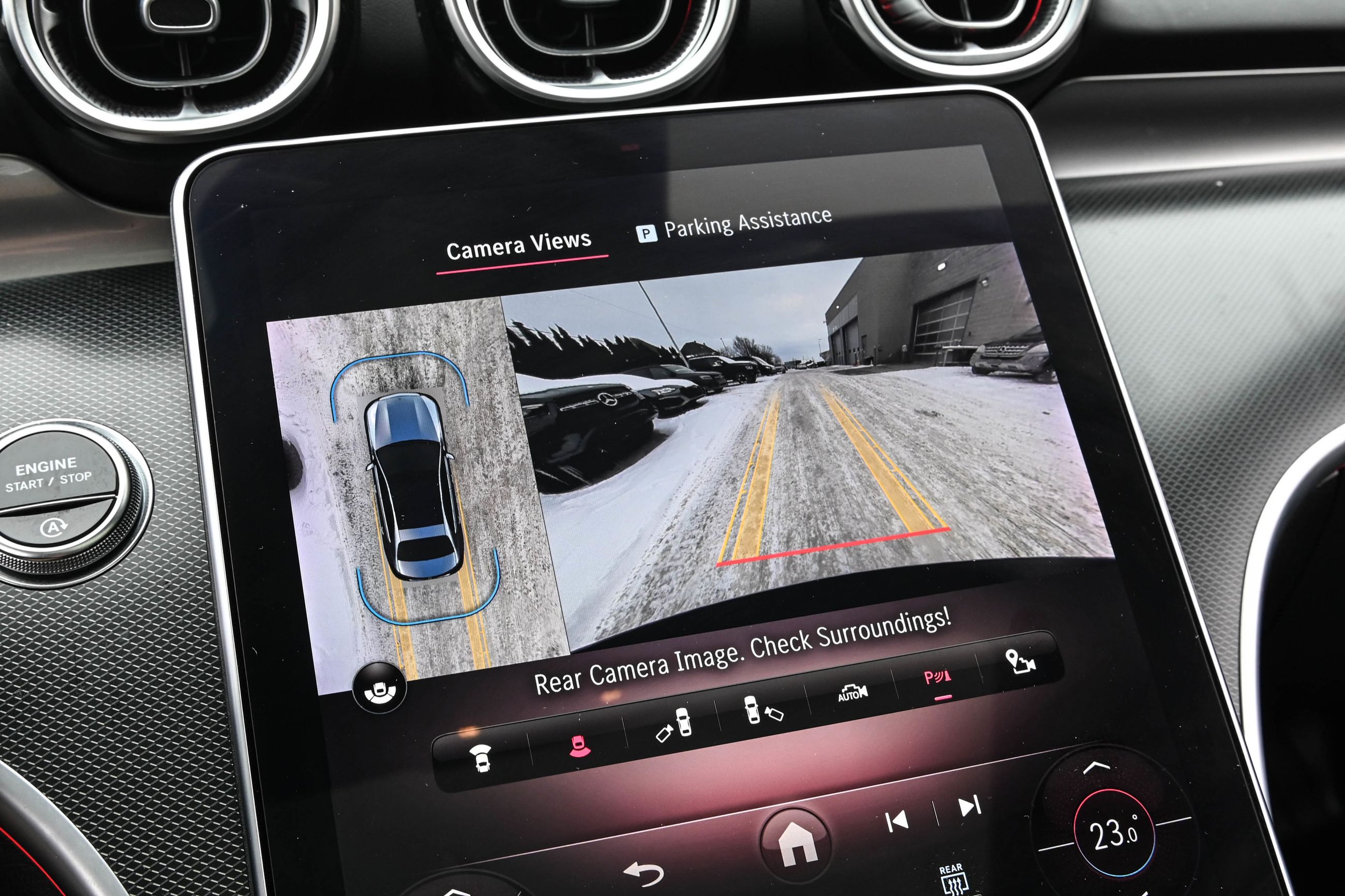 Mercedes-Benz C300  2023