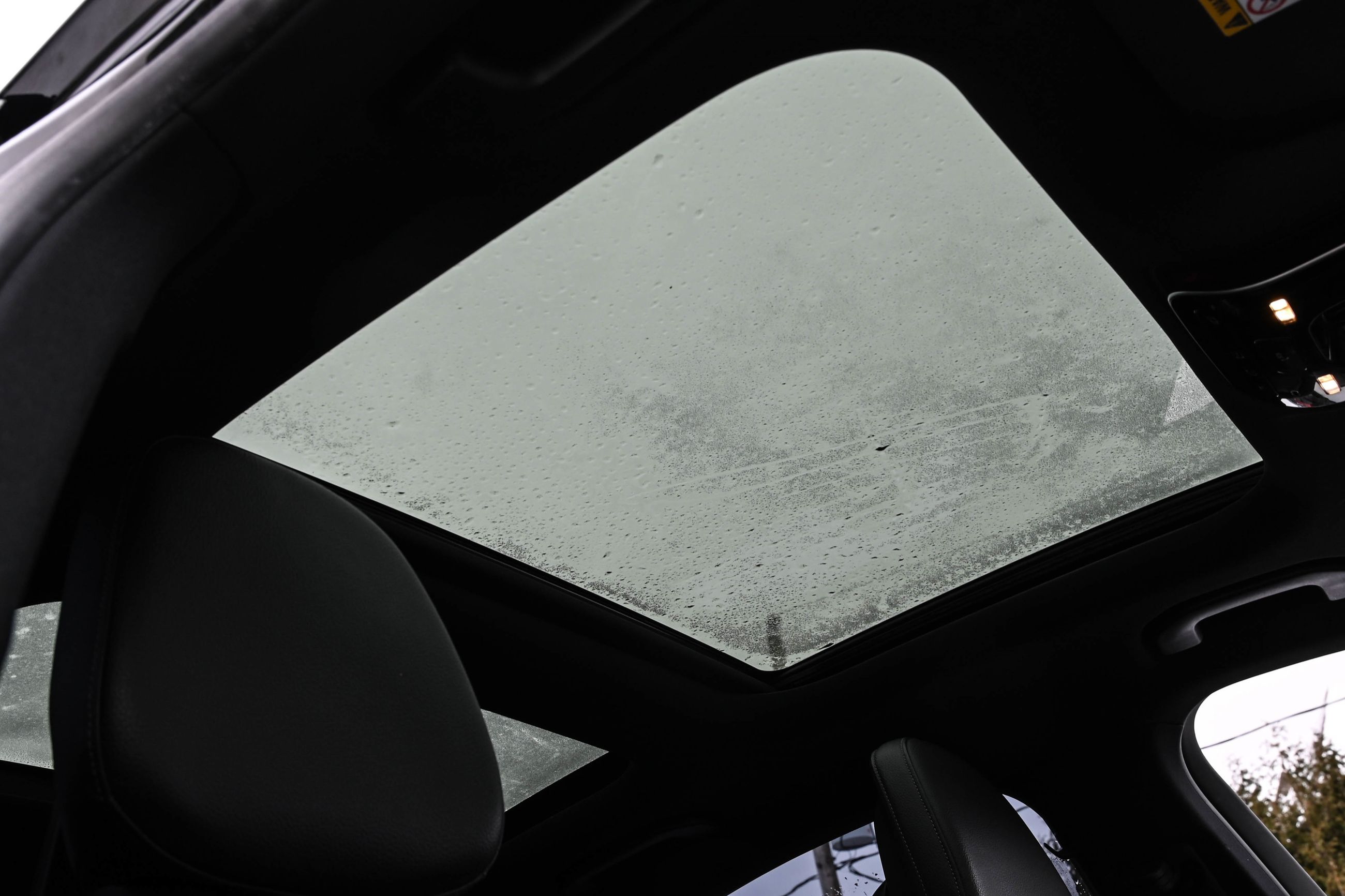 Mercedes-Benz C300  2023