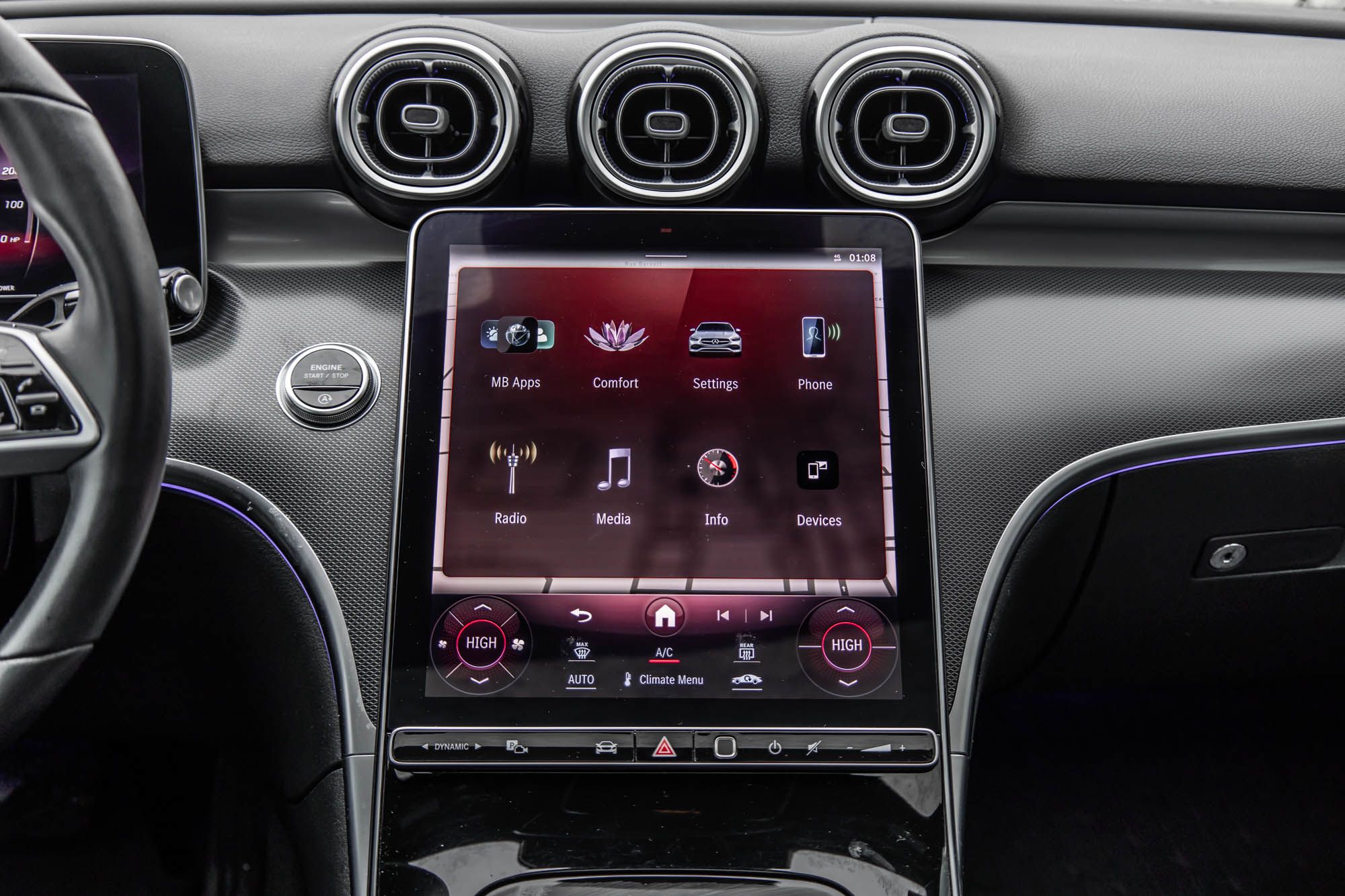 Mercedes-Benz C300  2023