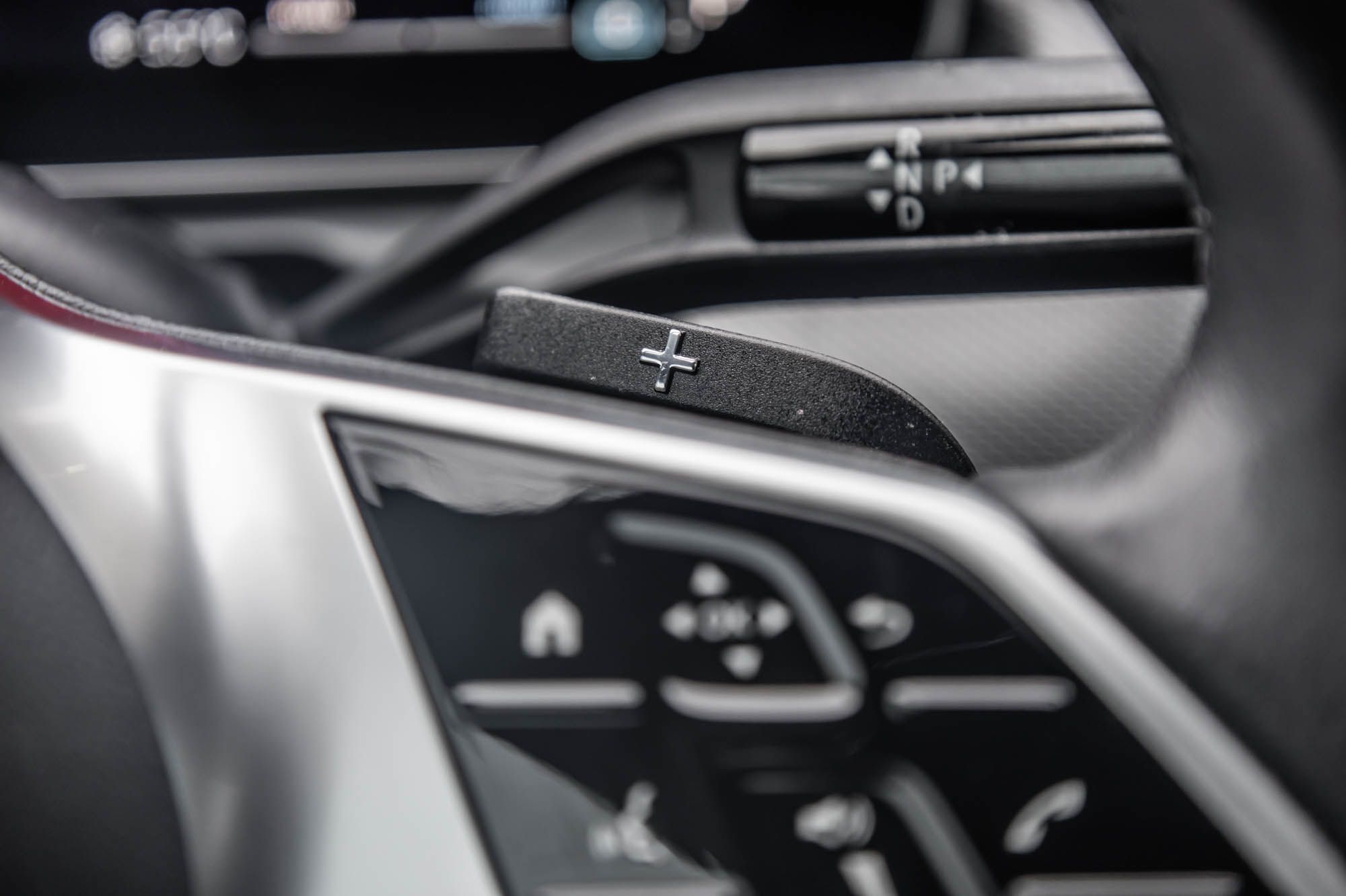 Mercedes-Benz C300  2023