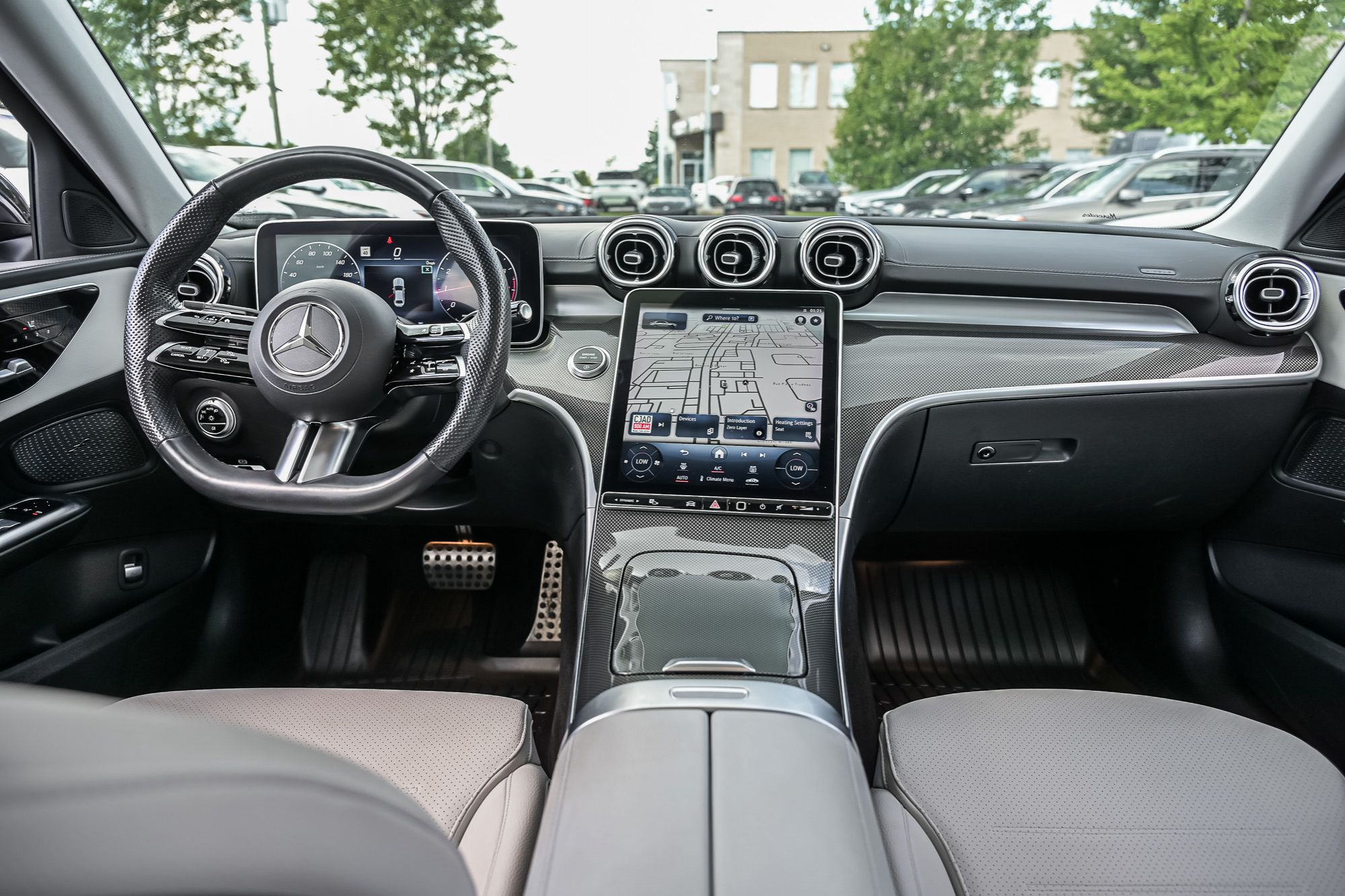 Mercedes-Benz C300  2023