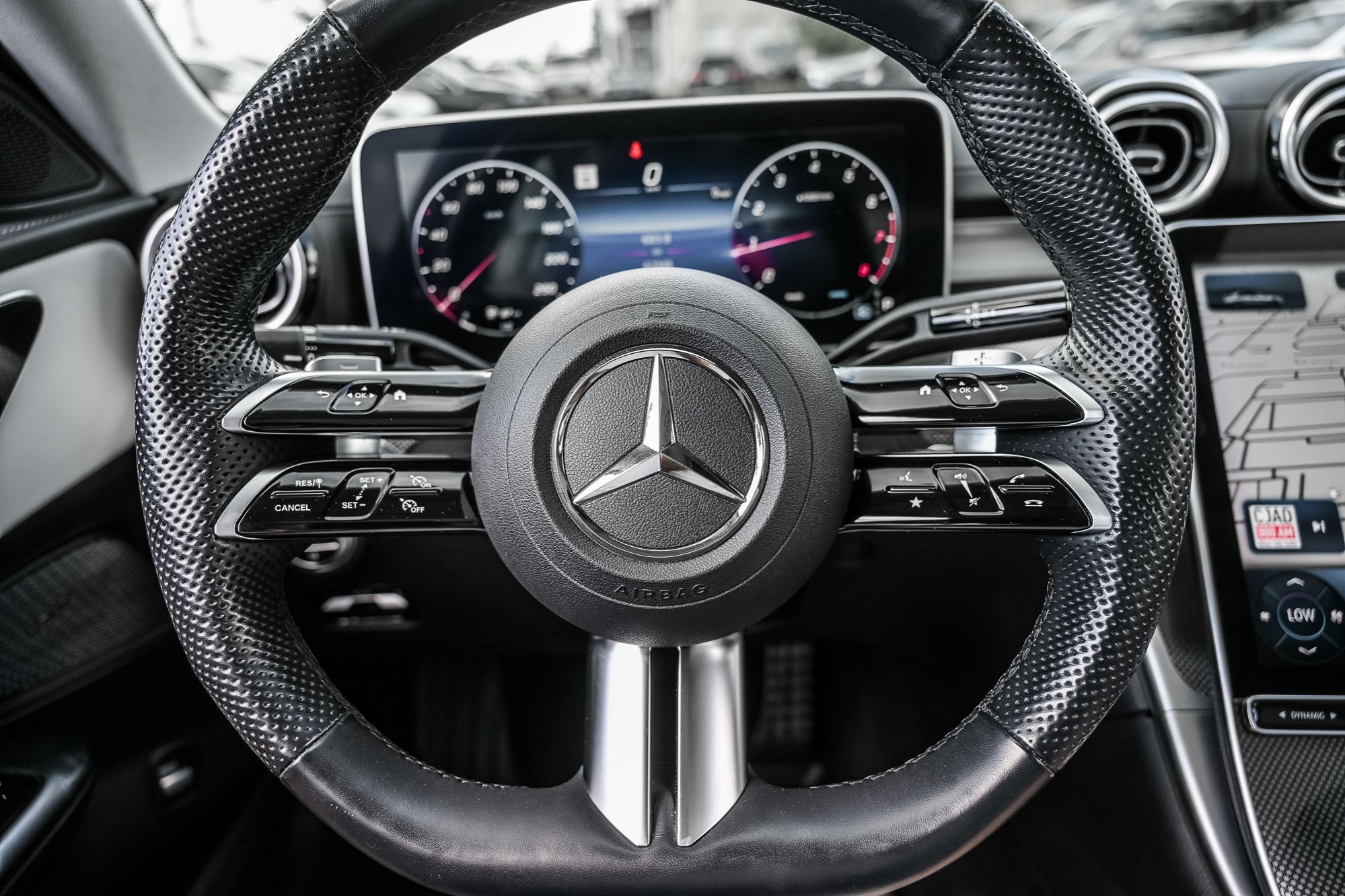 Mercedes-Benz C300  2023